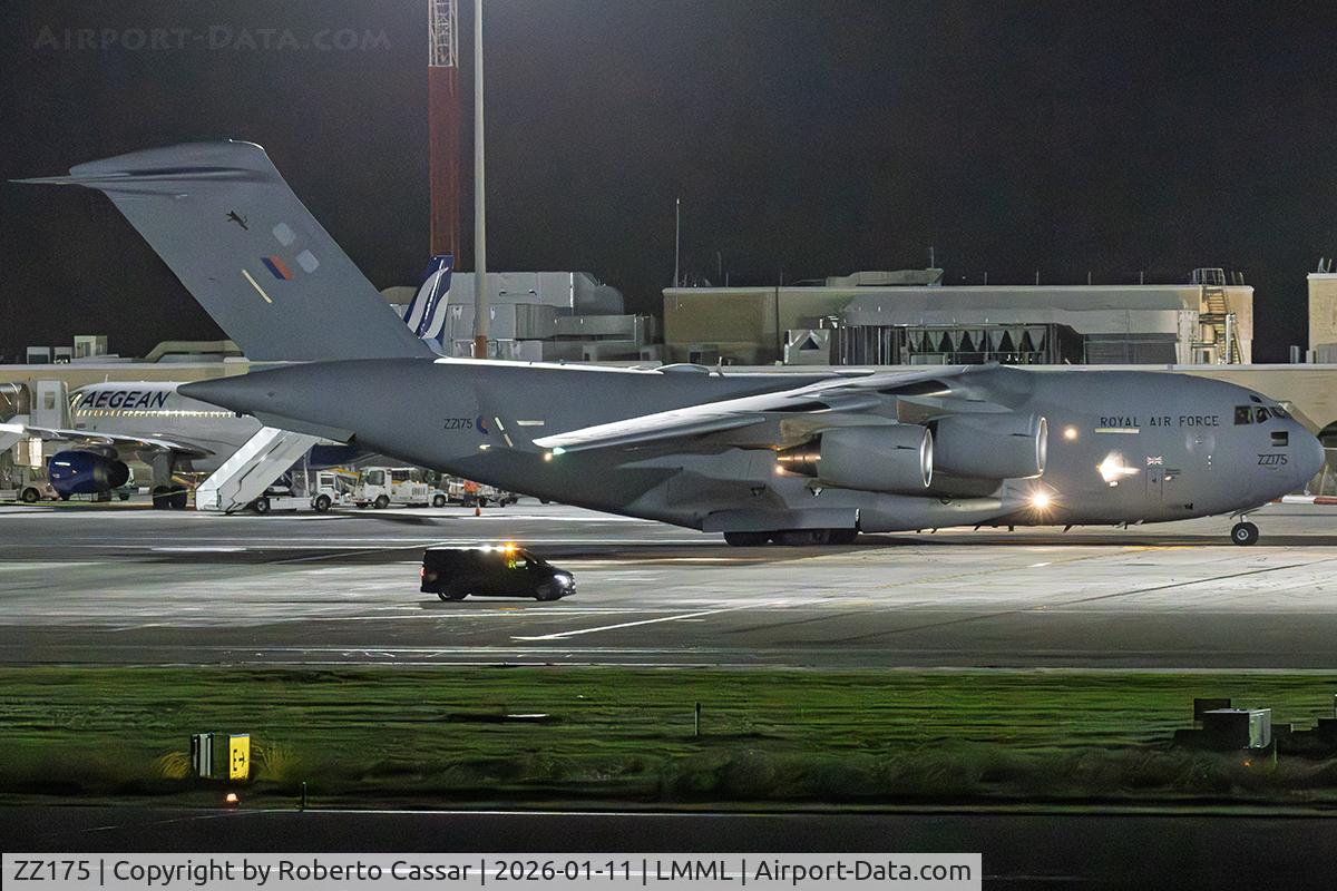 ZZ175, 2008 Boeing C-17A Globemaster III C/N F-185, Park 9