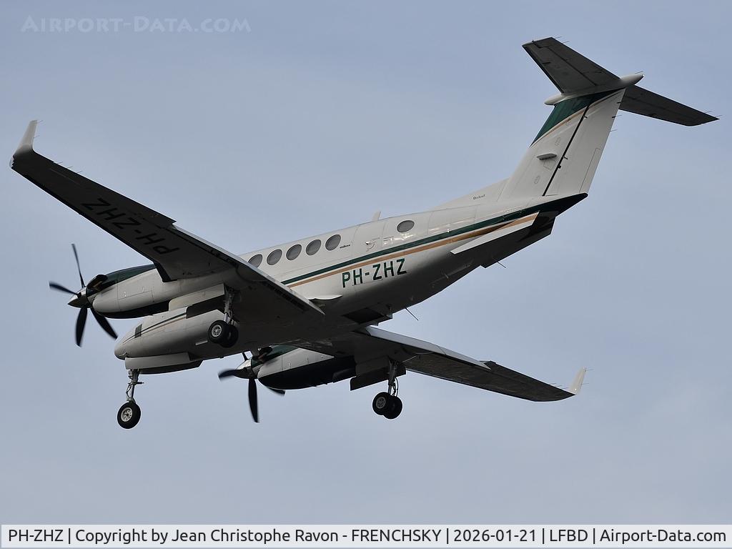 PH-ZHZ, 1978 Beech 200 King Air C/N BB-402, Alicante (ALC)	Bordeaux (BOD)	SUZ8