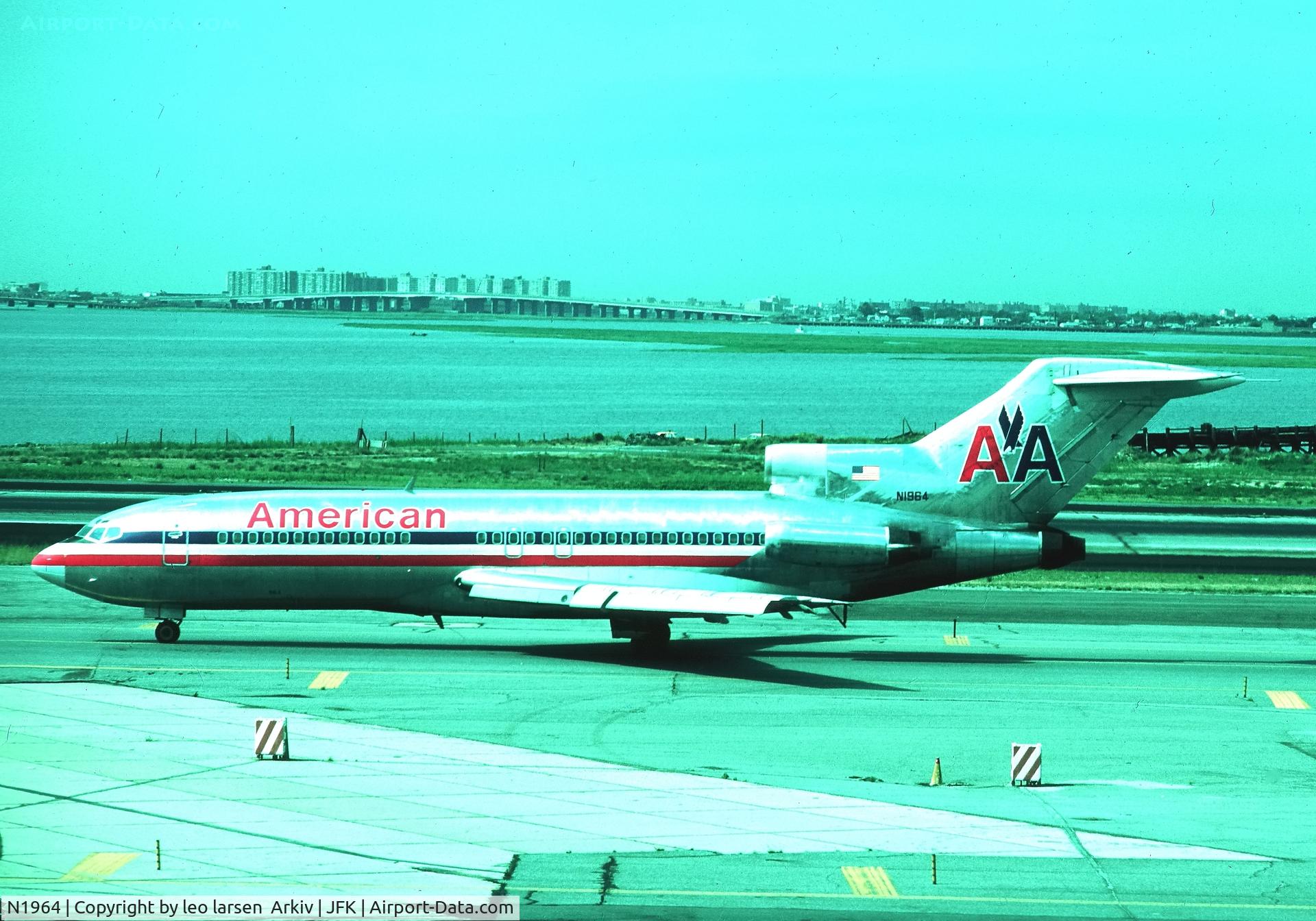 N1964, Boeing 727-123 C/N 19838, John.F.Kennedy  6.1977