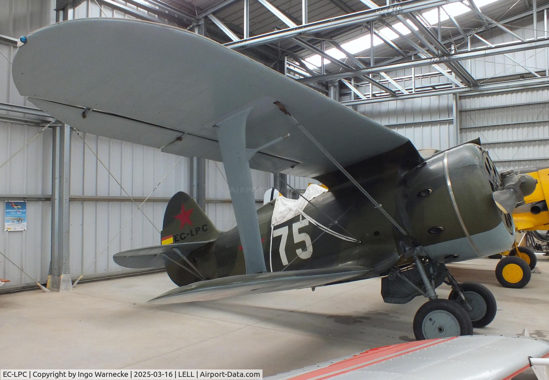 EC-LPC, Polikarpov I-153 Chaika C/N 7027, Polikarpov I-153 Chaika at the FPAC (Fundació Parc Aeronàutic de Catalunya) Museu Aeronàutic de Catalunya at Sabadell airport
