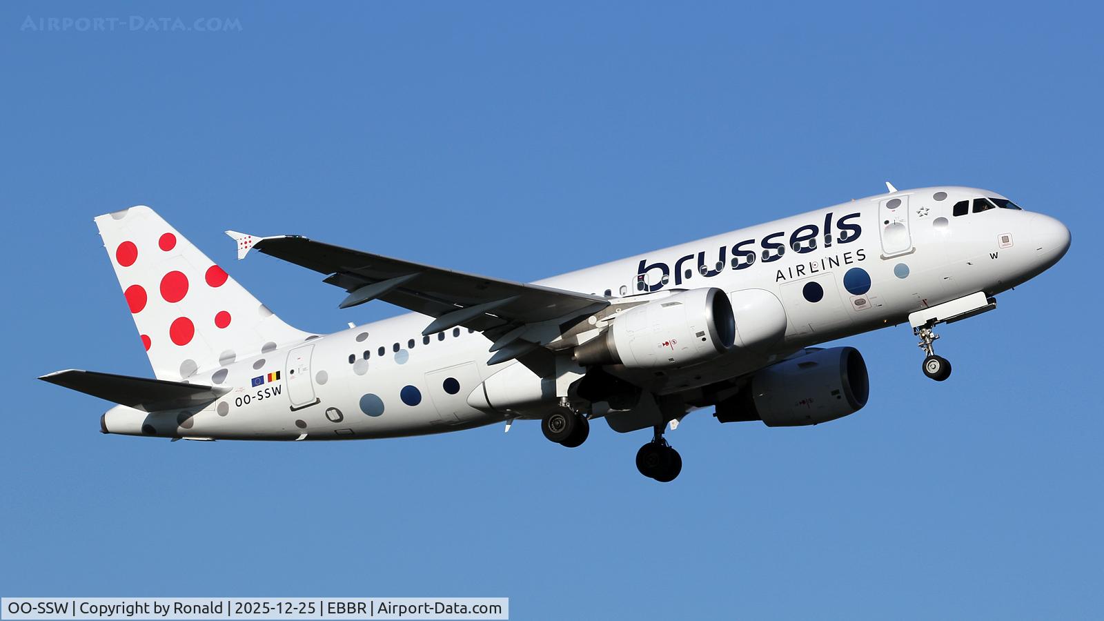 OO-SSW, 2007 Airbus A319-111 C/N 3255, at ebbr