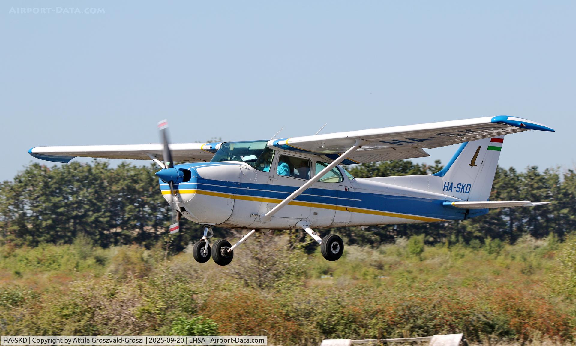 HA-SKD, 1978 Cessna 172N C/N 17270586, LHSA - Szentkirályszabadja Airport, Hungary