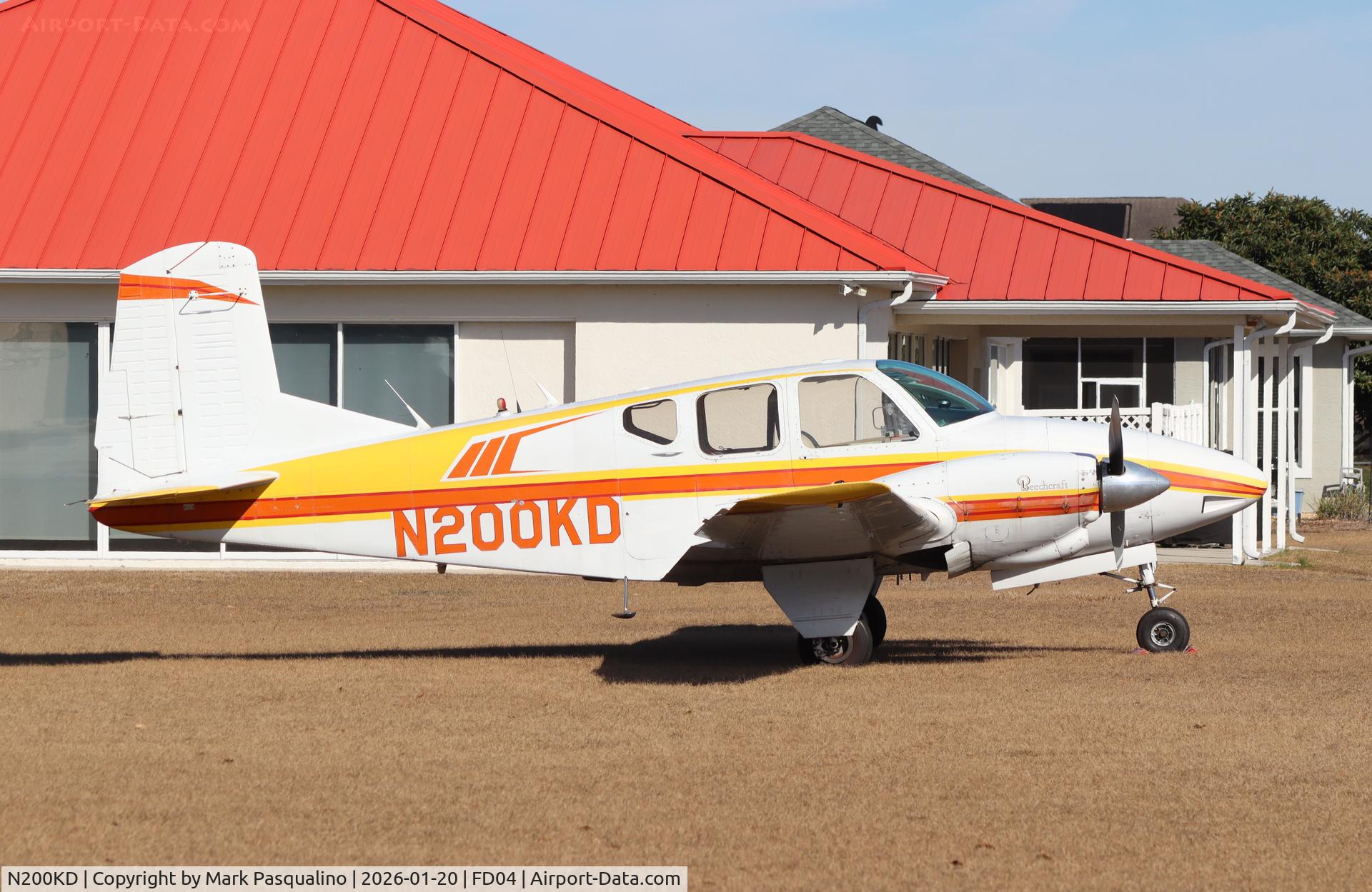 N200KD, 1958 Beech 95 Travel Air C/N TD-176, Beech 95