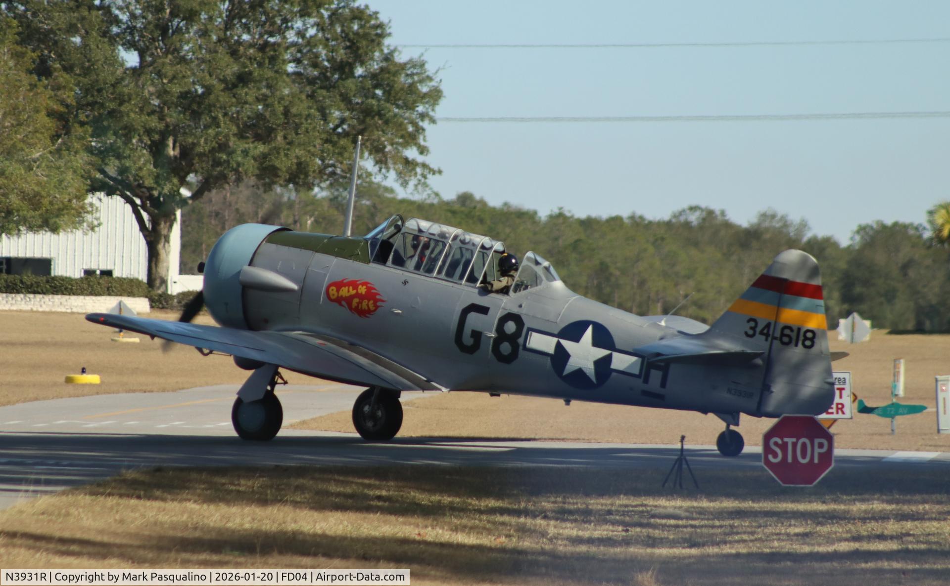 N3931R, North American AT-6B Texan C/N 84-923, North American AT-6B