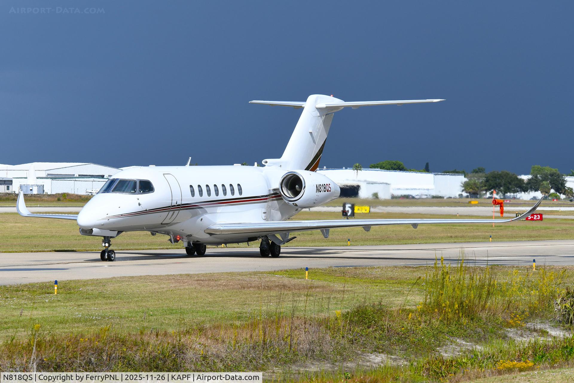 N818QS, 2021 Cessna 700 Citation Longitude C/N 700-0055, Netjets Ce700 rolling to the runway
