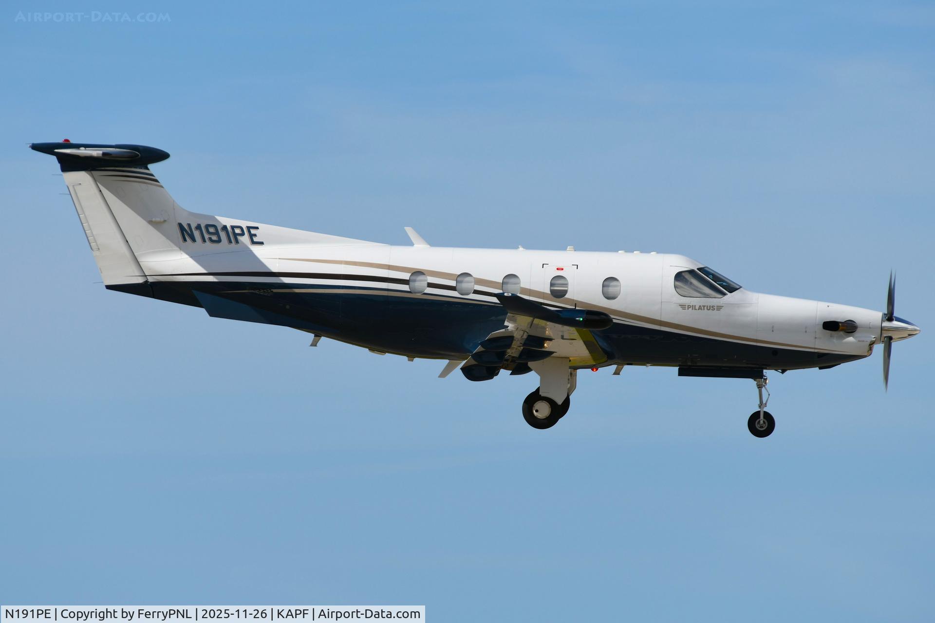 N191PE, 2010 Pilatus PC-12/47E C/N 1191, Pure Air Ventures PC12 landing