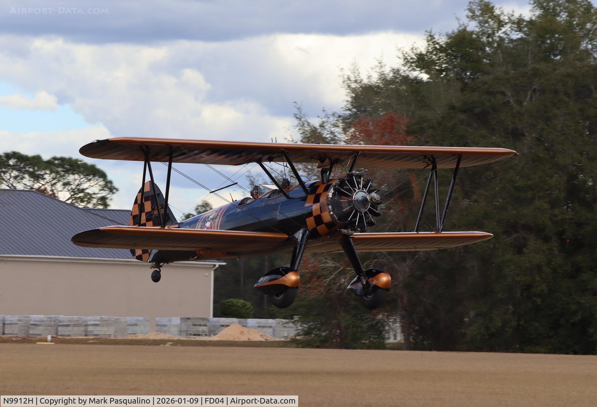 N9912H, 1943 Boeing N2S-3 Kaydet (B75N1) C/N 75-7213, Stearman