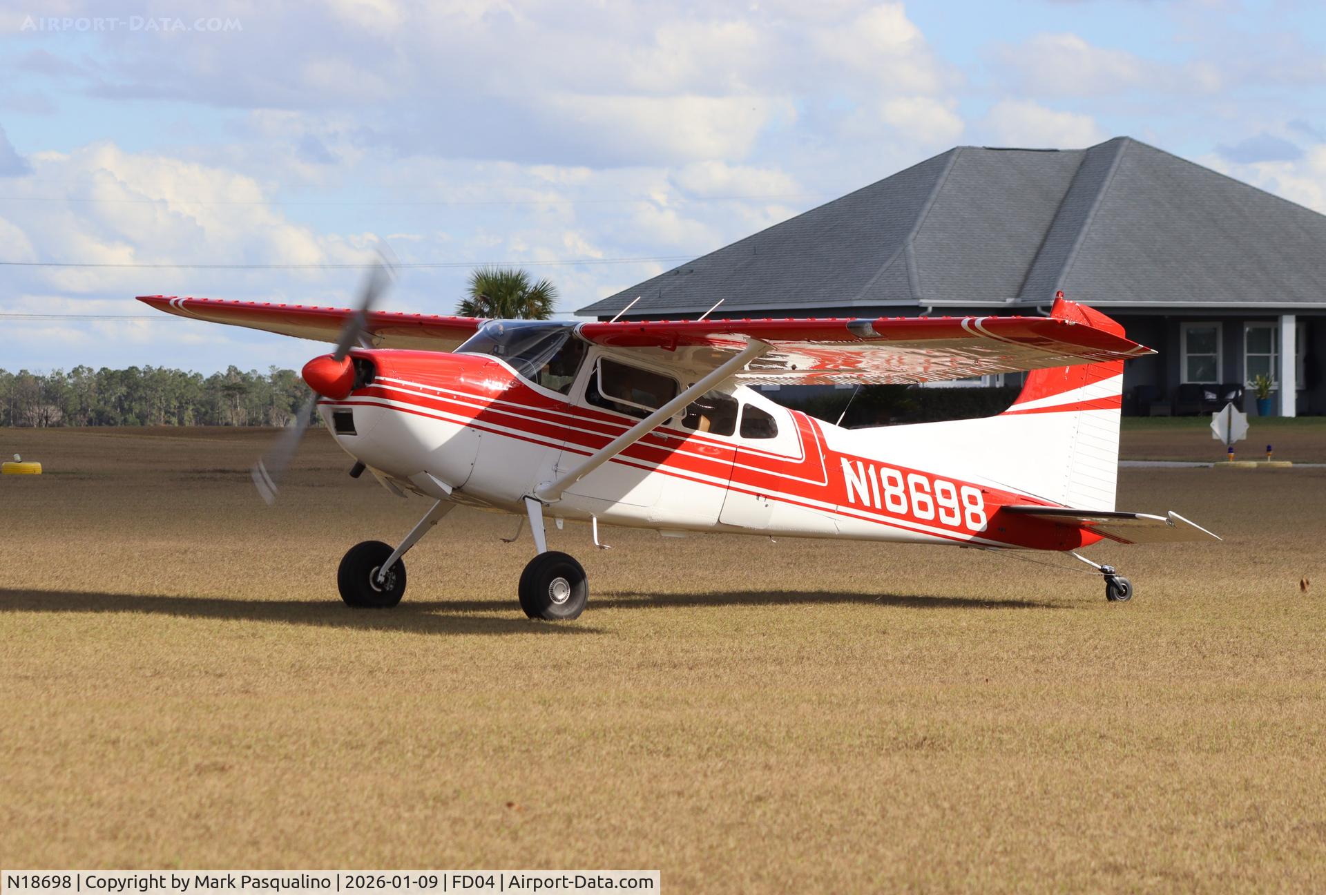 N18698, 1969 Cessna 180H Skywagon C/N 18052076, Cessna 180H