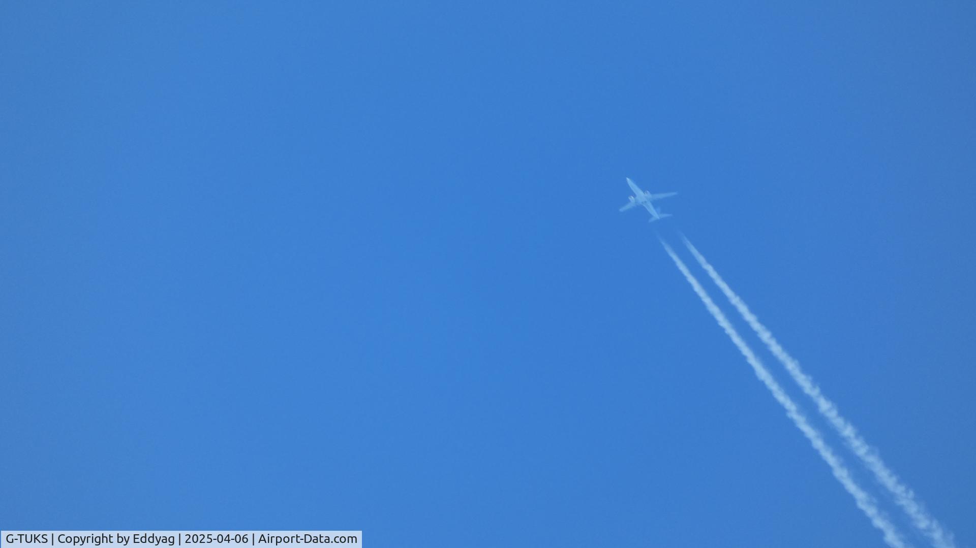 G-TUKS, 2008 Boeing 737-8K2 C/N 29650, TUI Airways