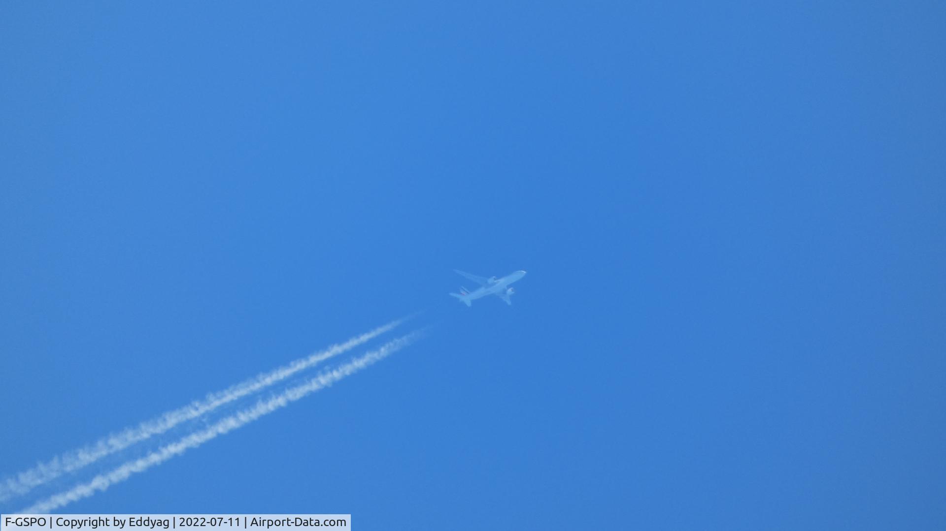 F-GSPO, 2001 Boeing 777-228/ER C/N 30614, Air France