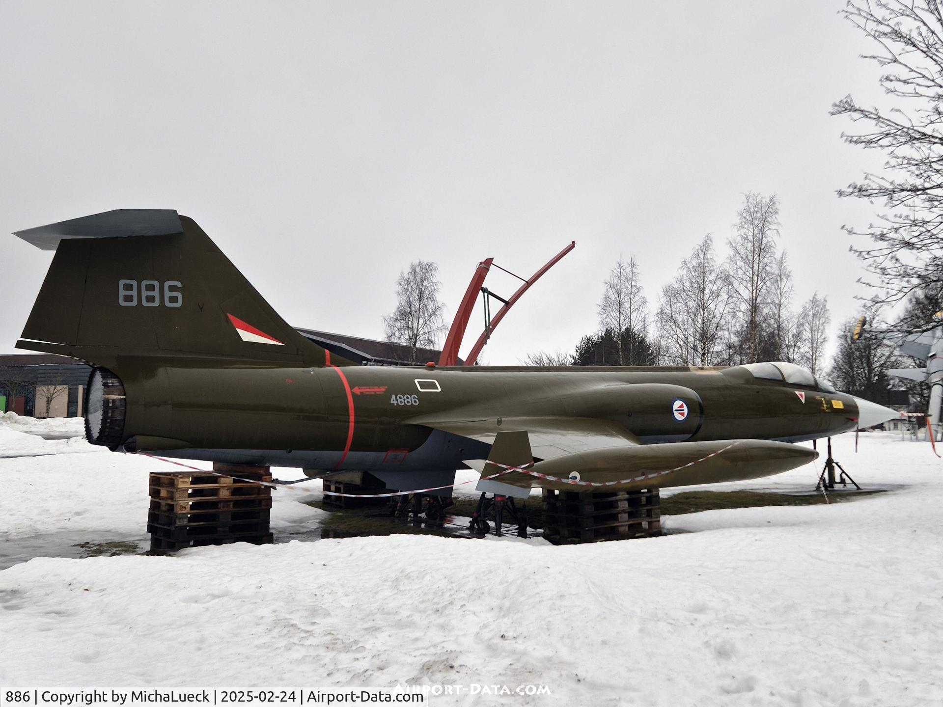 886, Canadair CF-104 Starfighter C/N 1186, At the Norwegian Armed Forces Aircraft Museum, Oslo