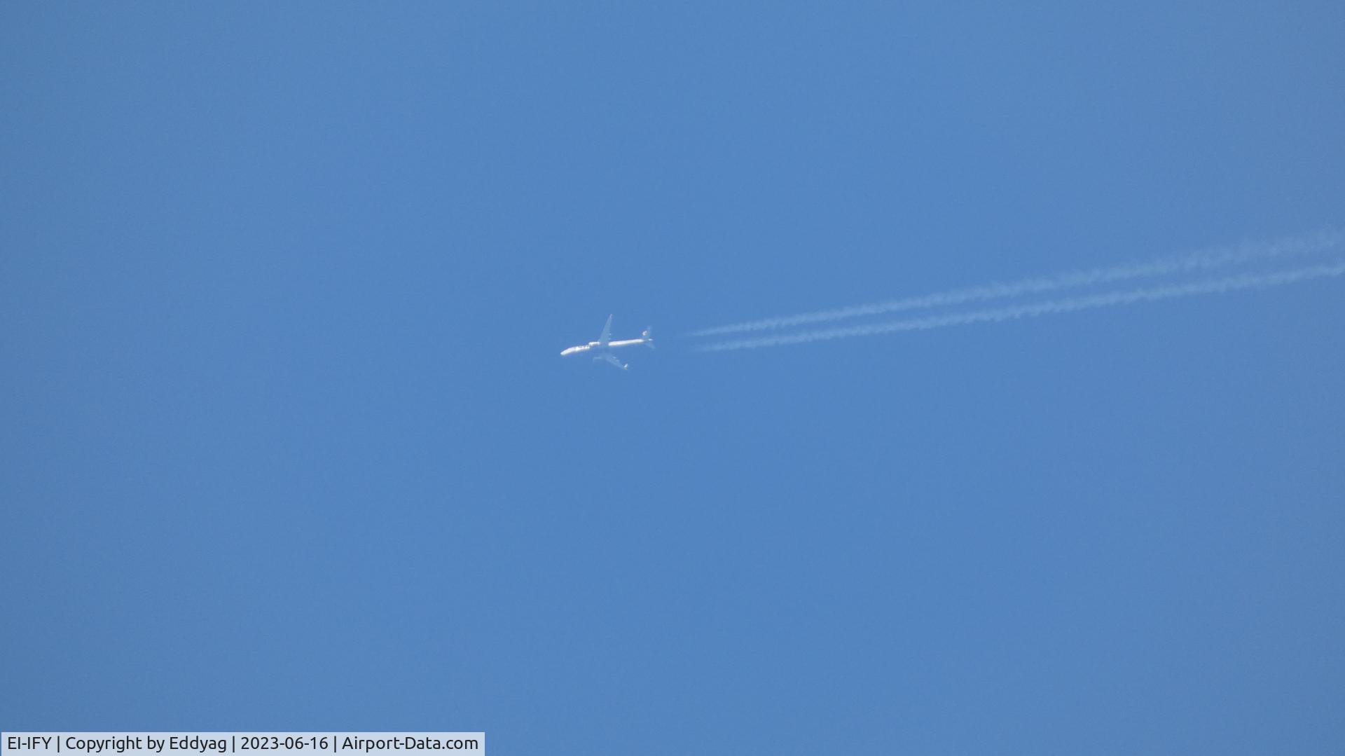 EI-IFY, 2022 Boeing 737-8-200 MAX C/N 67070, Ryanair