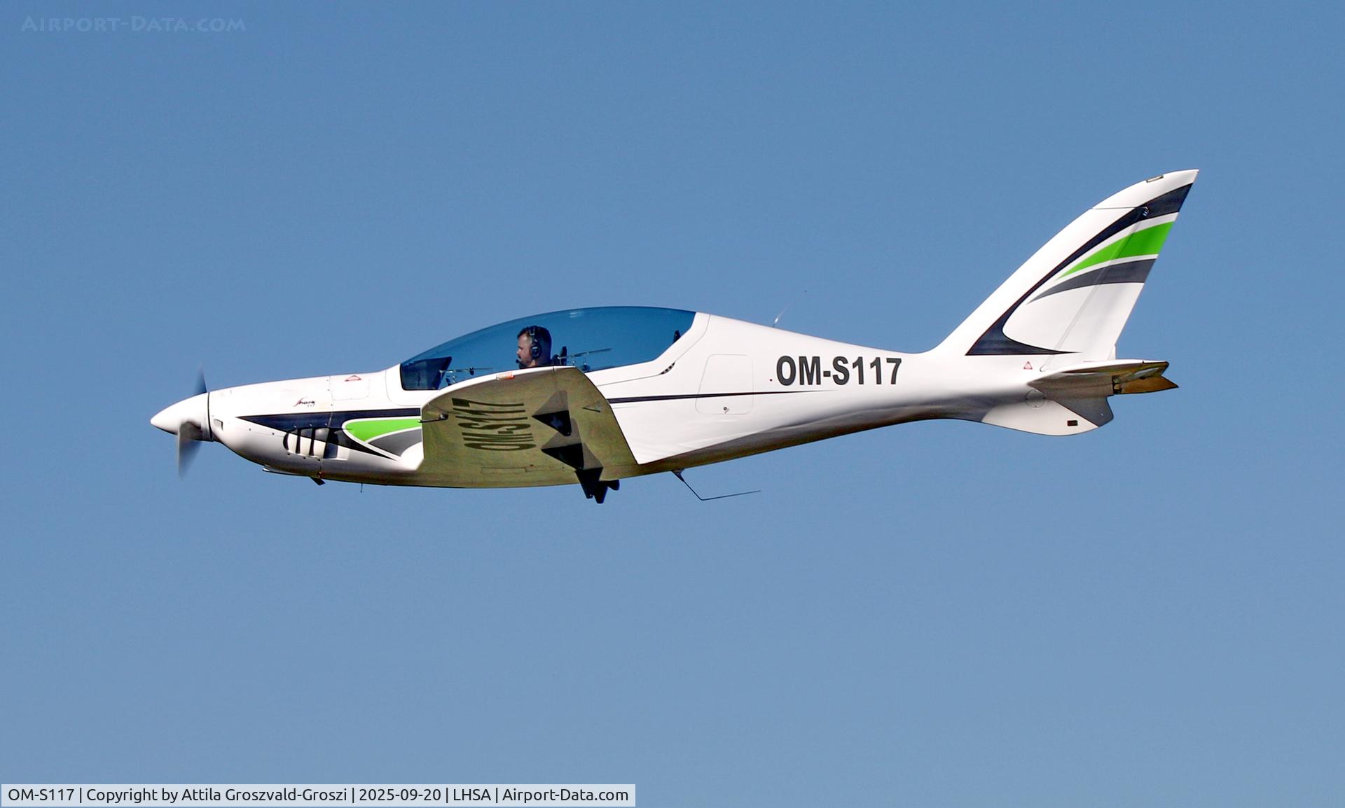 OM-S117, Shark Aero Shark C/N 117, LHSA - Szentkirályszabadja Airport, Hungary
