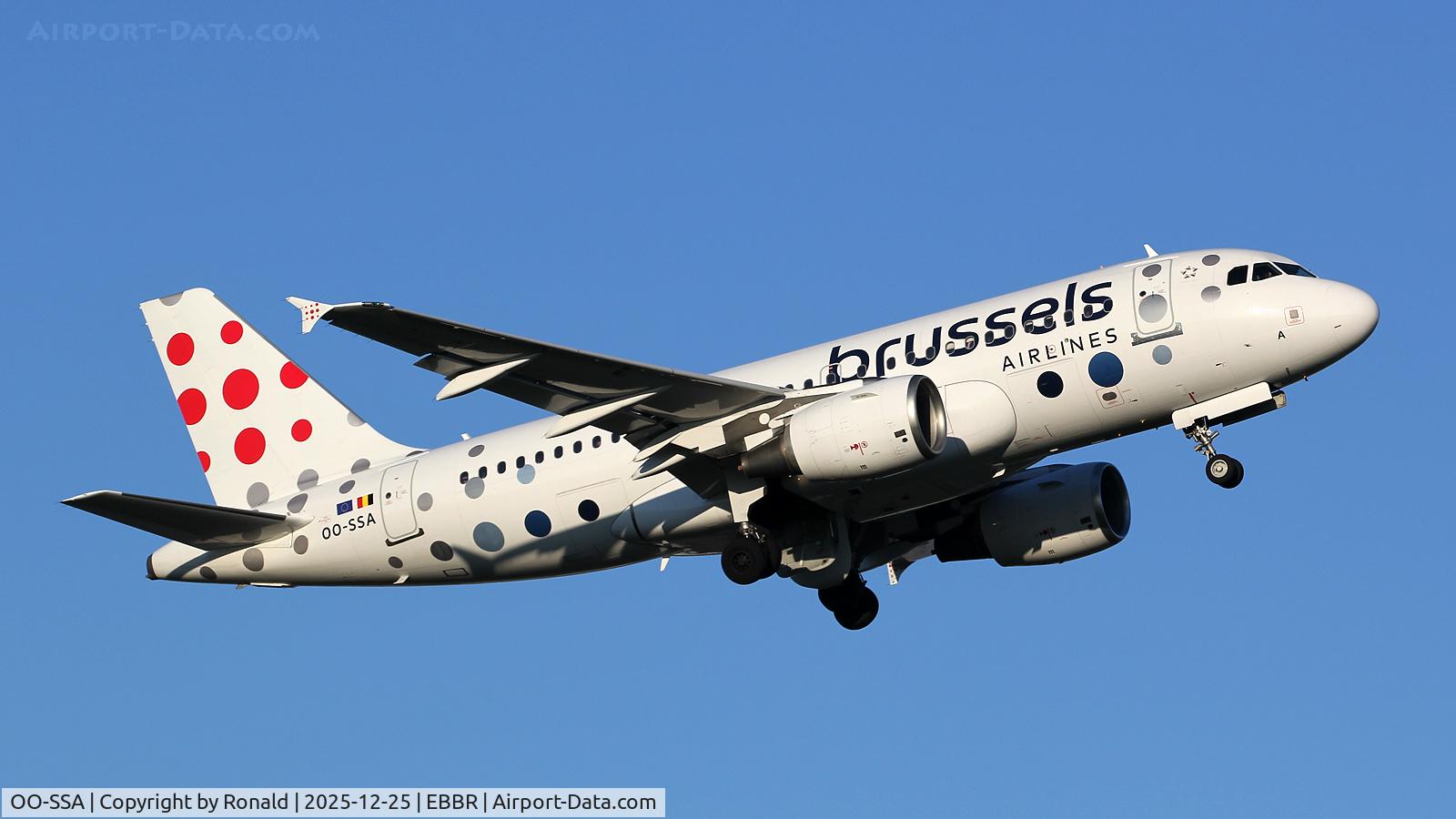 OO-SSA, 2005 Airbus A319-111 C/N 2392, at ebbr