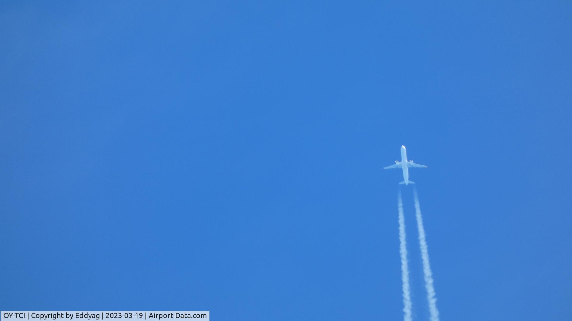 OY-TCI, 2015 Airbus A321-211 C/N 6468, Sunclass Airlines