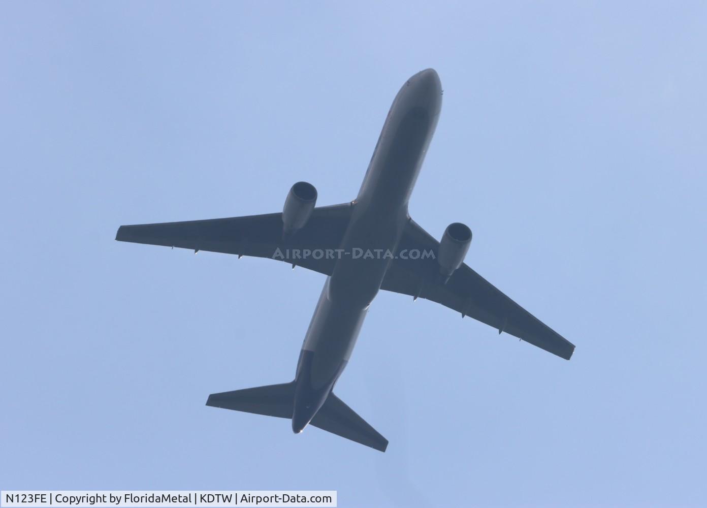 N123FE, 2015 Boeing 767-3S2F C/N 42716, FDX 767-300F zx mem-dtw