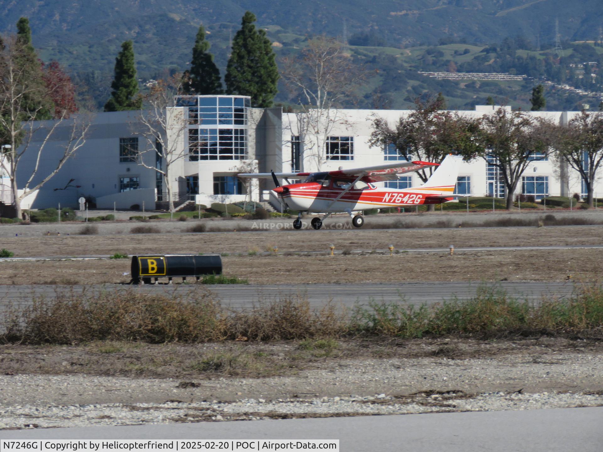 N7246G, 1970 Cessna 172K Skyhawk C/N 17258946, Landing
