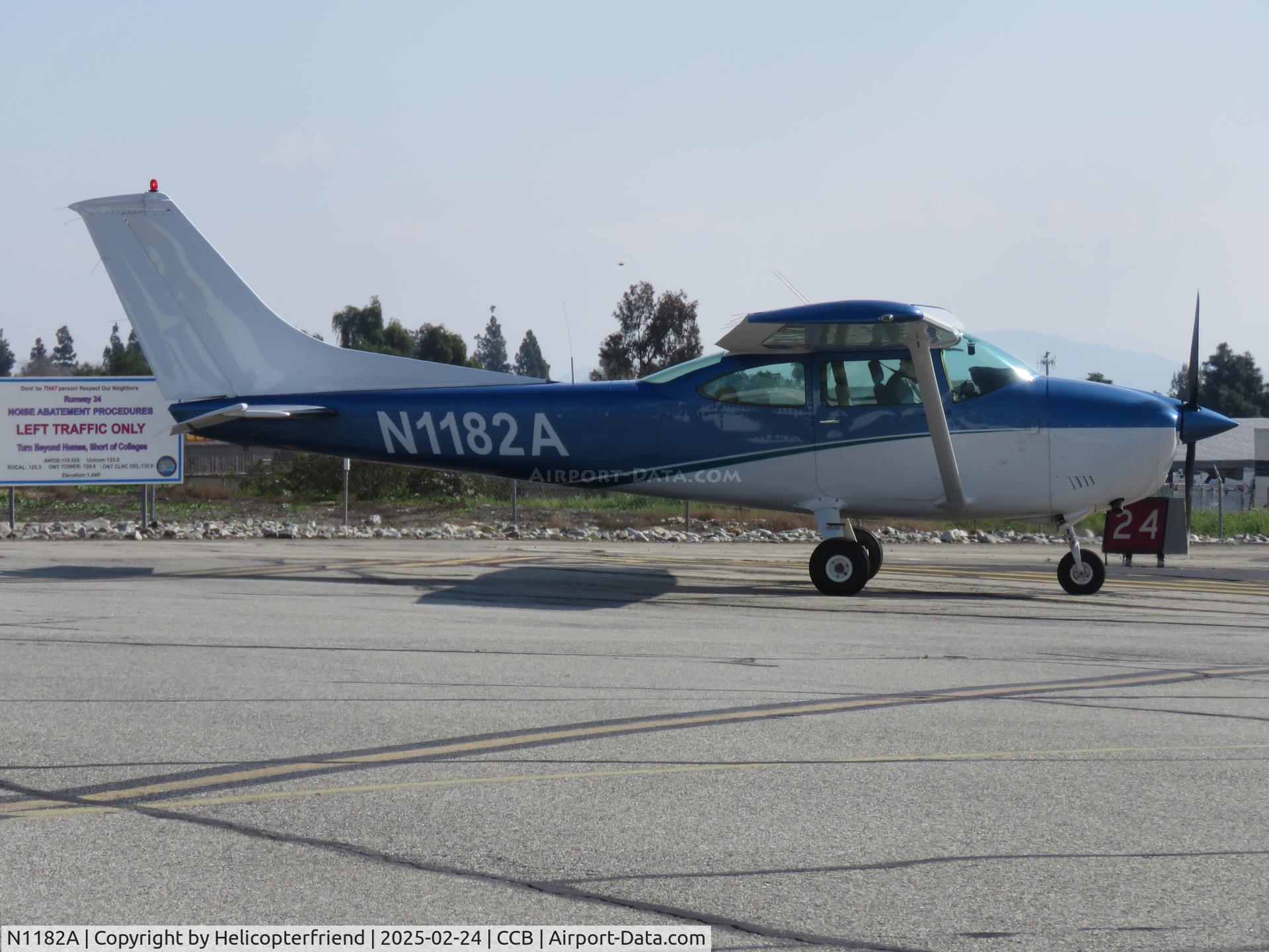 N1182A, 1975 Cessna 182P Skylane C/N 18264009, Holding short of runway 24