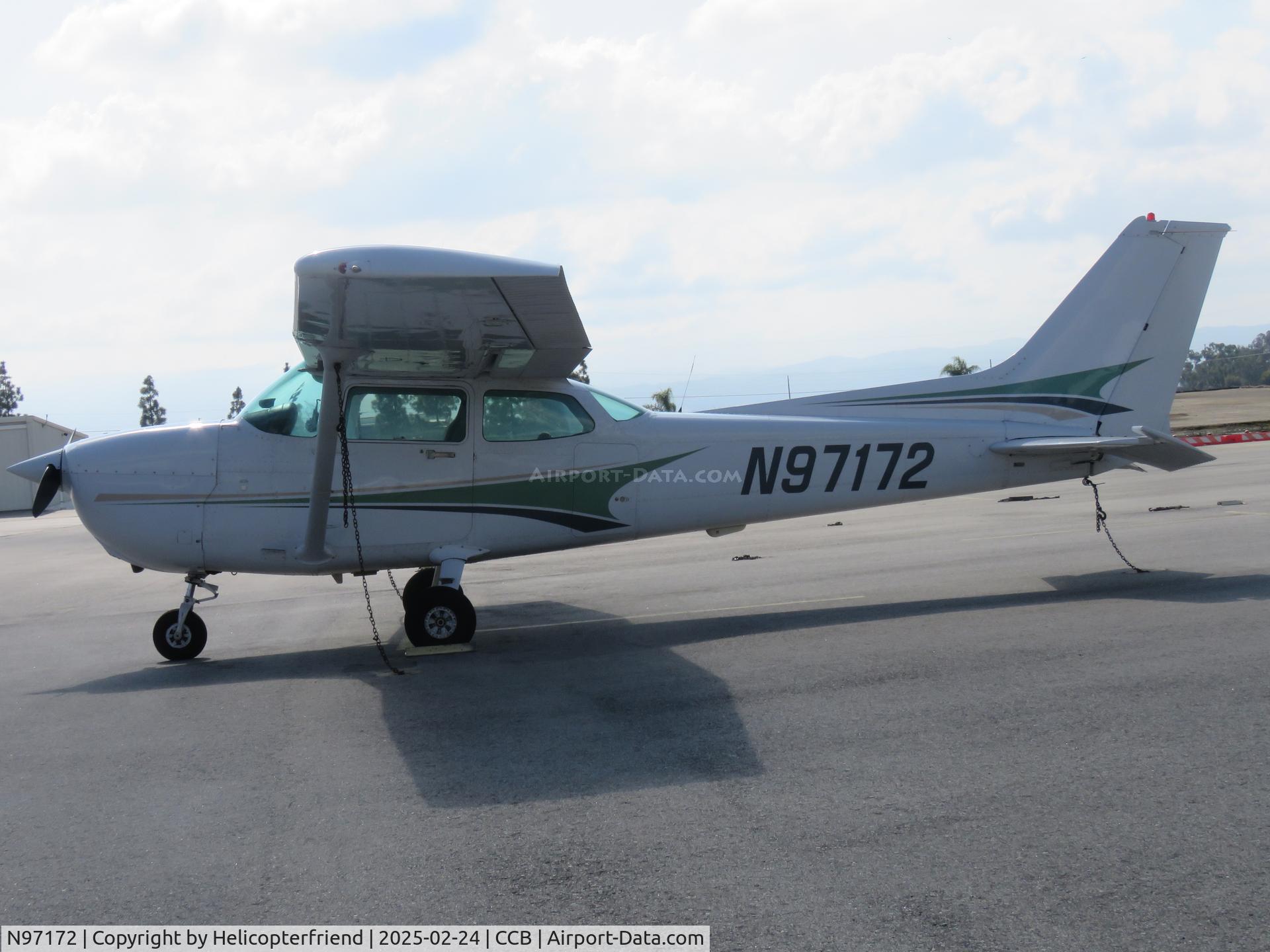 N97172, 1984 Cessna 172P C/N 17276162, Parked in transit parking