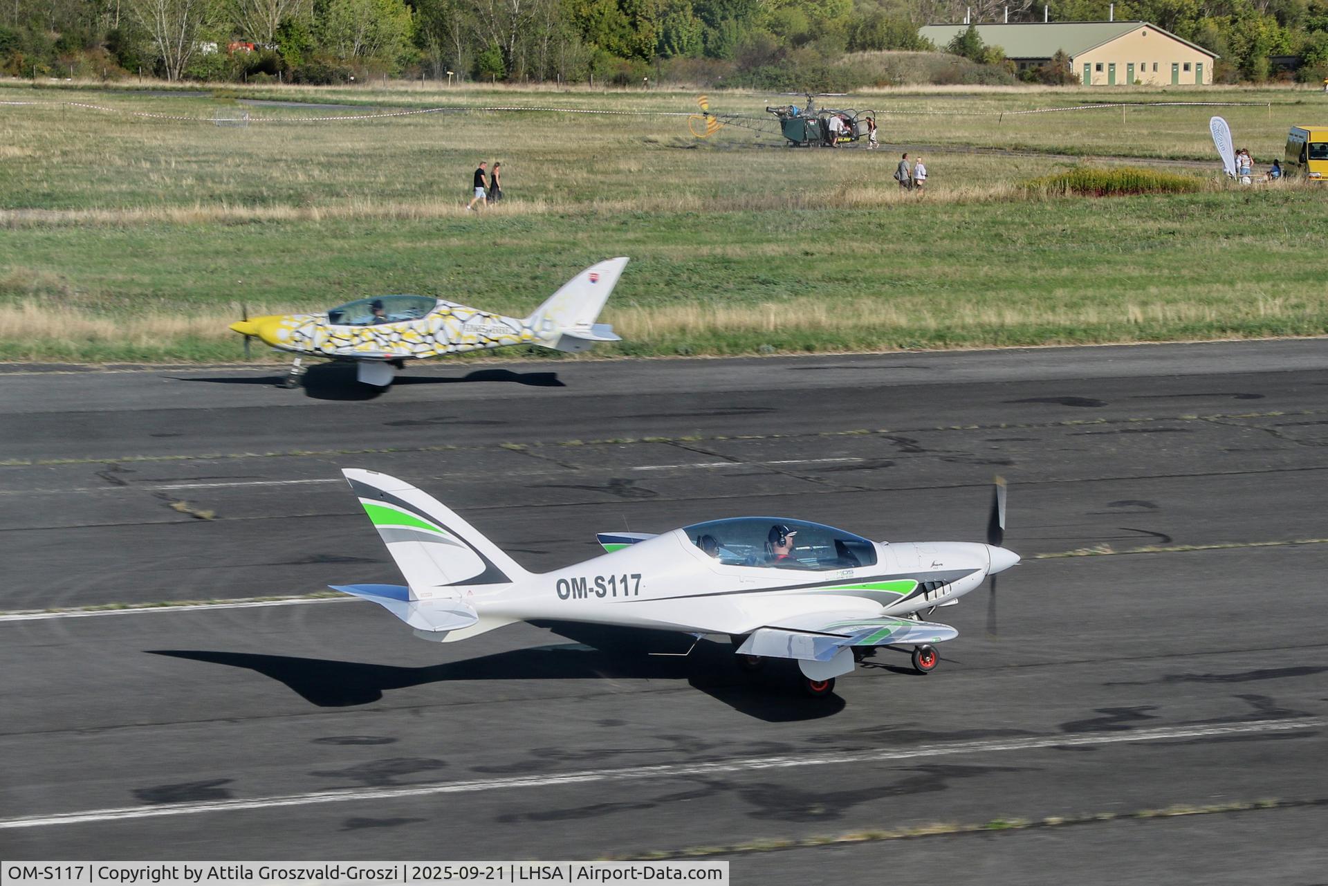 OM-S117, Shark Aero Shark C/N 117, LHSA - Szentkirályszabadja Airport, Hungary