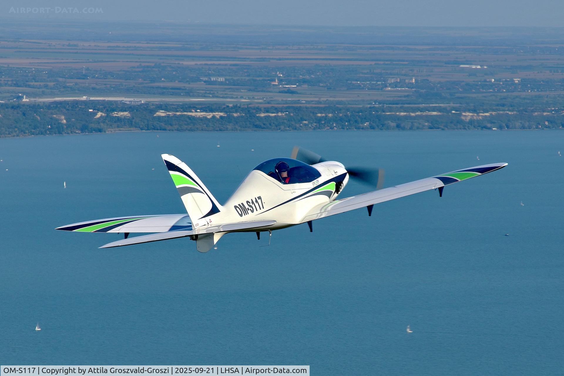 OM-S117, Shark Aero Shark C/N 117, LHSA - Szentkirályszabadja Airport, Hungary