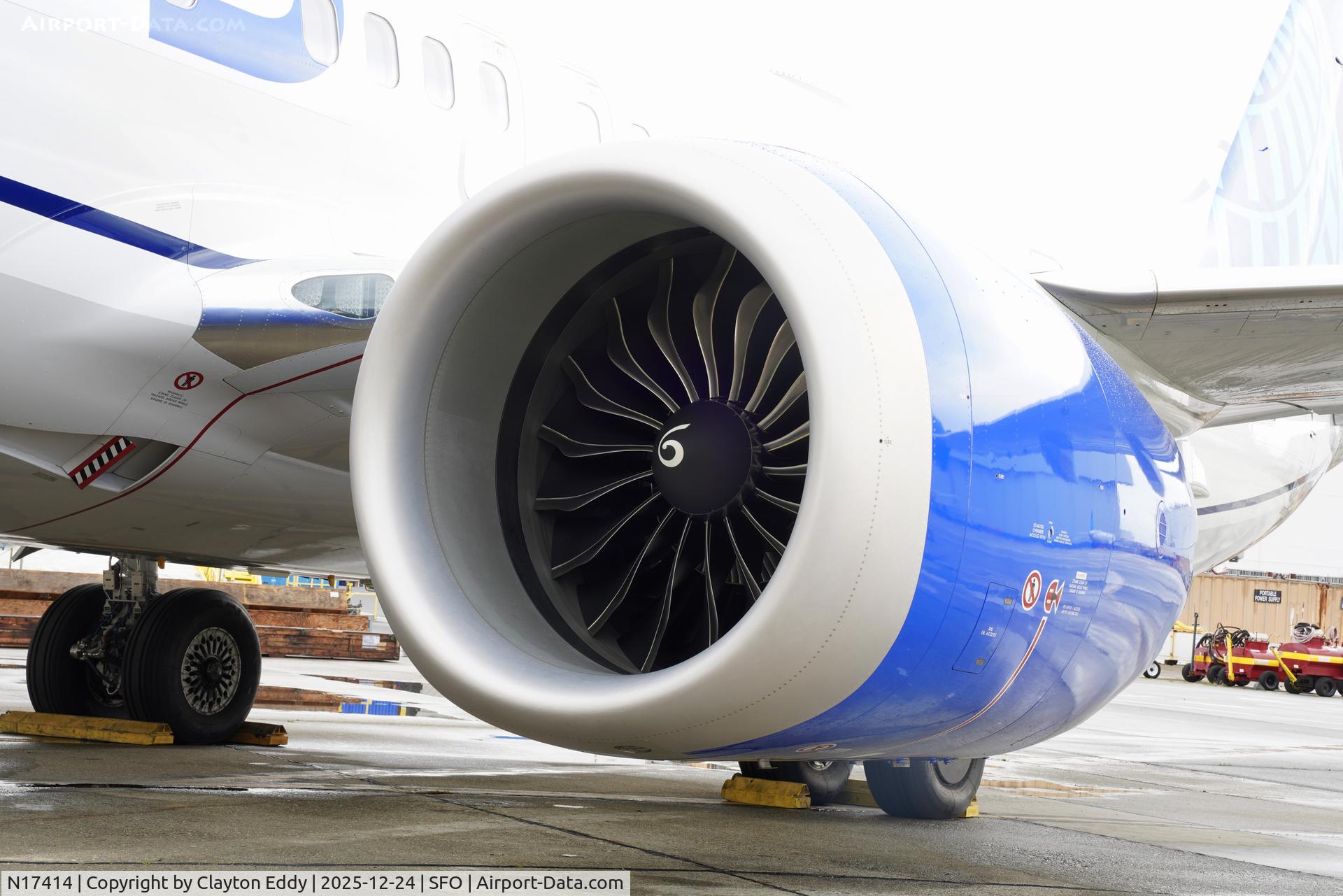 N17414, 2025 Boeing 737 MAX 9 C/N 68813, SFO 2025