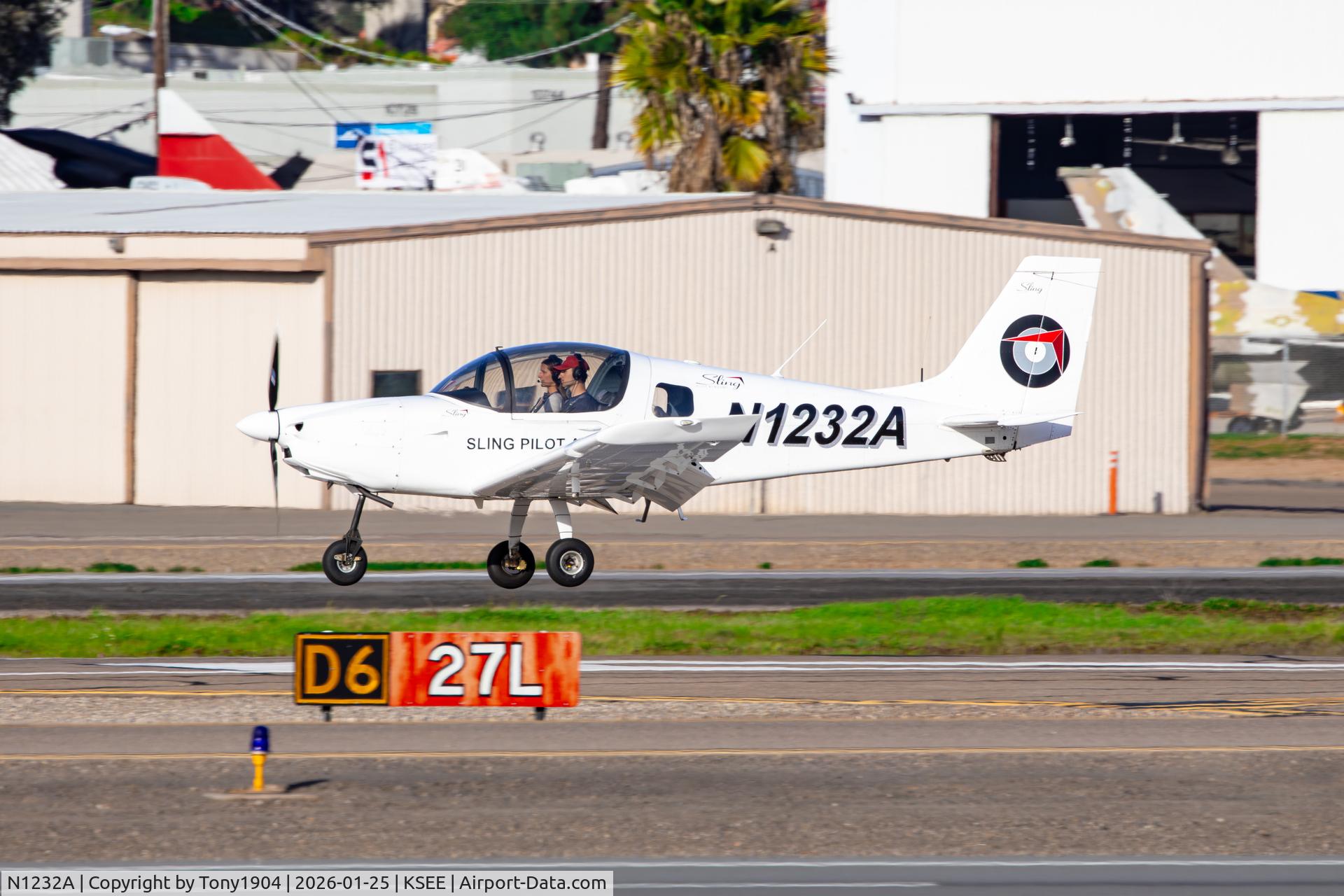 N1232A, 2022 Sling Aircraft (PTY) Ltd Sling LSA C/N 341, N1232 Landing 27L @ KSEE