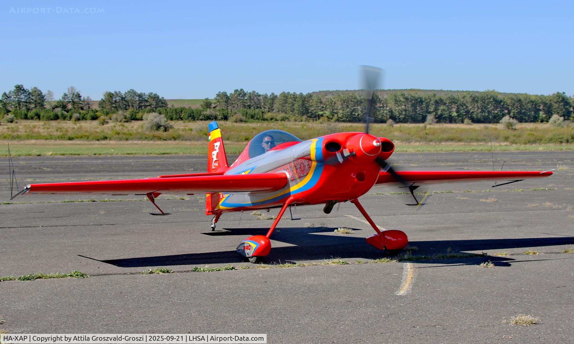 HA-XAP, 2020 Genevation GenPro C/N 103/2020, LHSA - Szentkirályszabadja Airport, Hungary