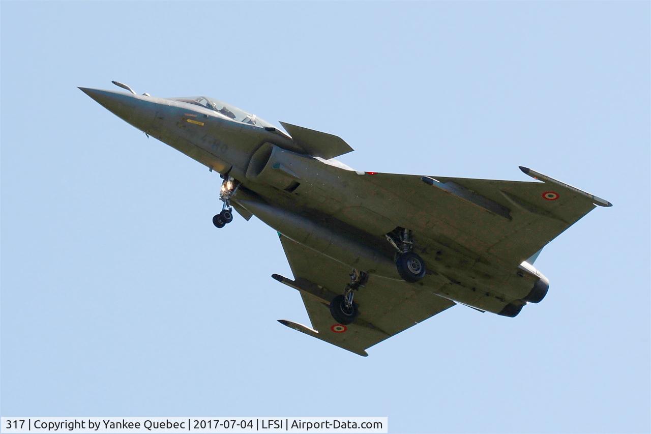 317, Dassault Rafale B C/N 317, Dassault Rafale B, On final rwy 29, St Dizier-Robinson Air Base 113 (LFSI)