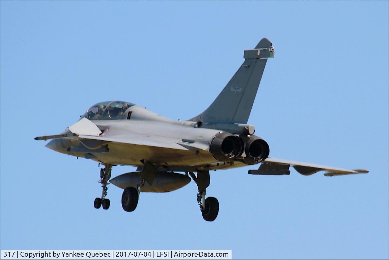 317, Dassault Rafale B C/N 317, Dassault Rafale B, On final rwy 29, St Dizier-Robinson Air Base 113 (LFSI)