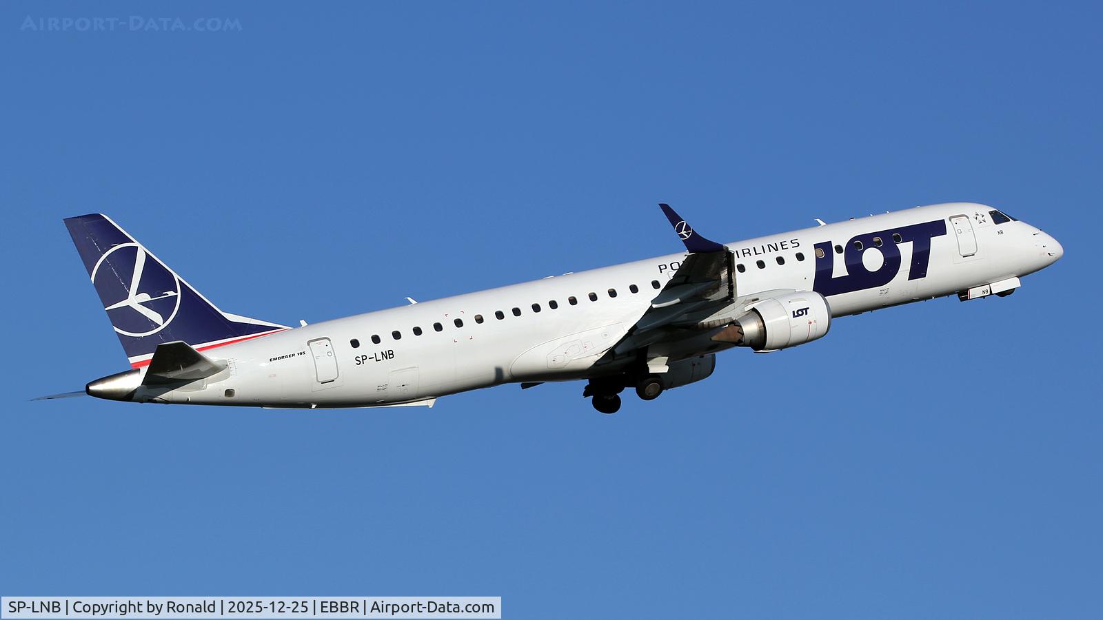 SP-LNB, 2011 Embraer 195LR (ERJ-190-200LR) C/N 19000444, at ebbr