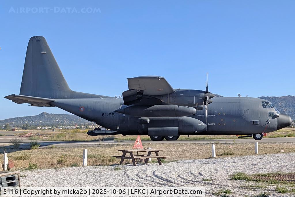 5116, 1987 Lockheed C-130H Hercules C/N 382-5116, Parked