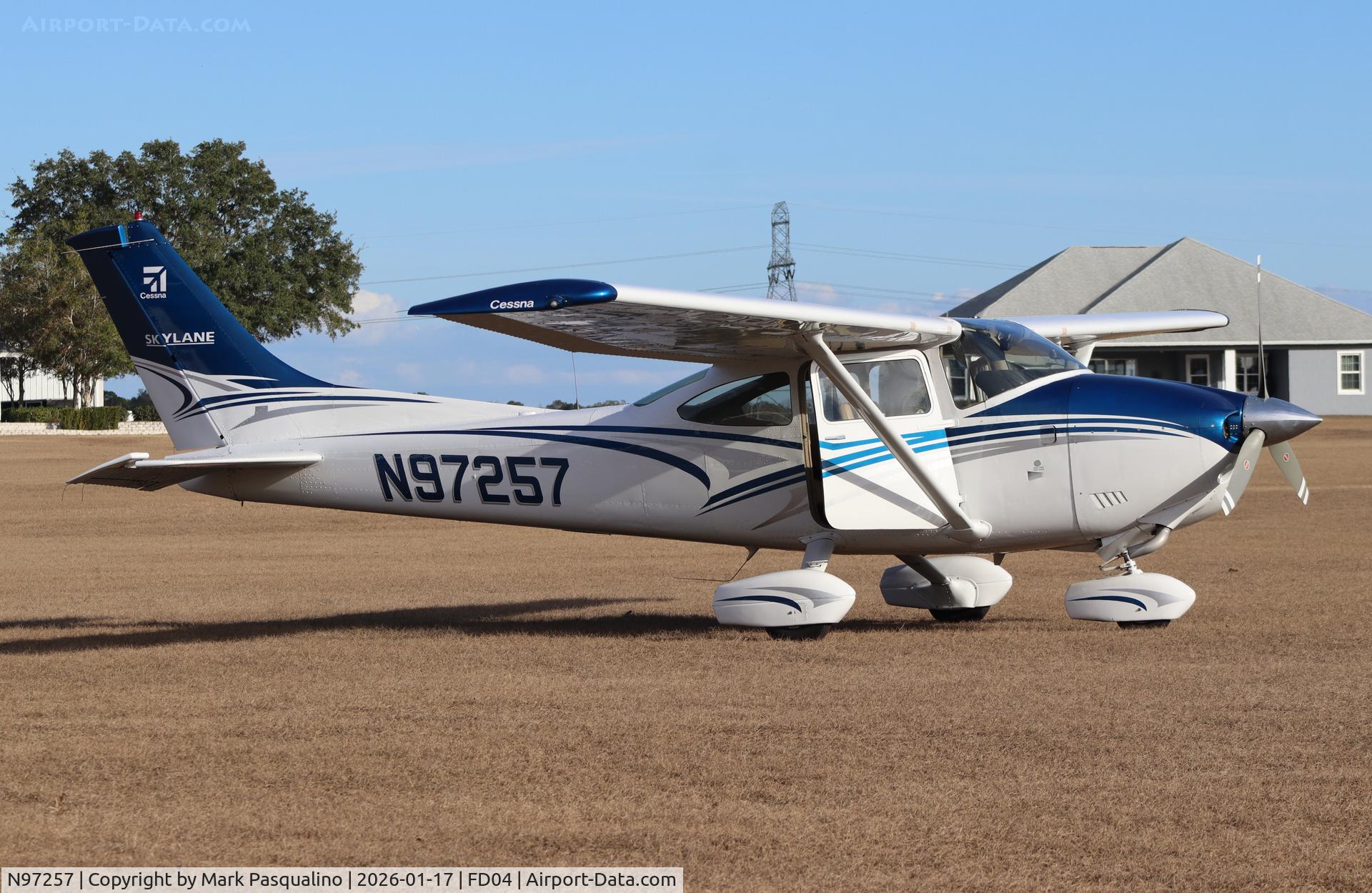 N97257, 1979 Cessna 182Q Skylane C/N 18267037, Cessna 182Q