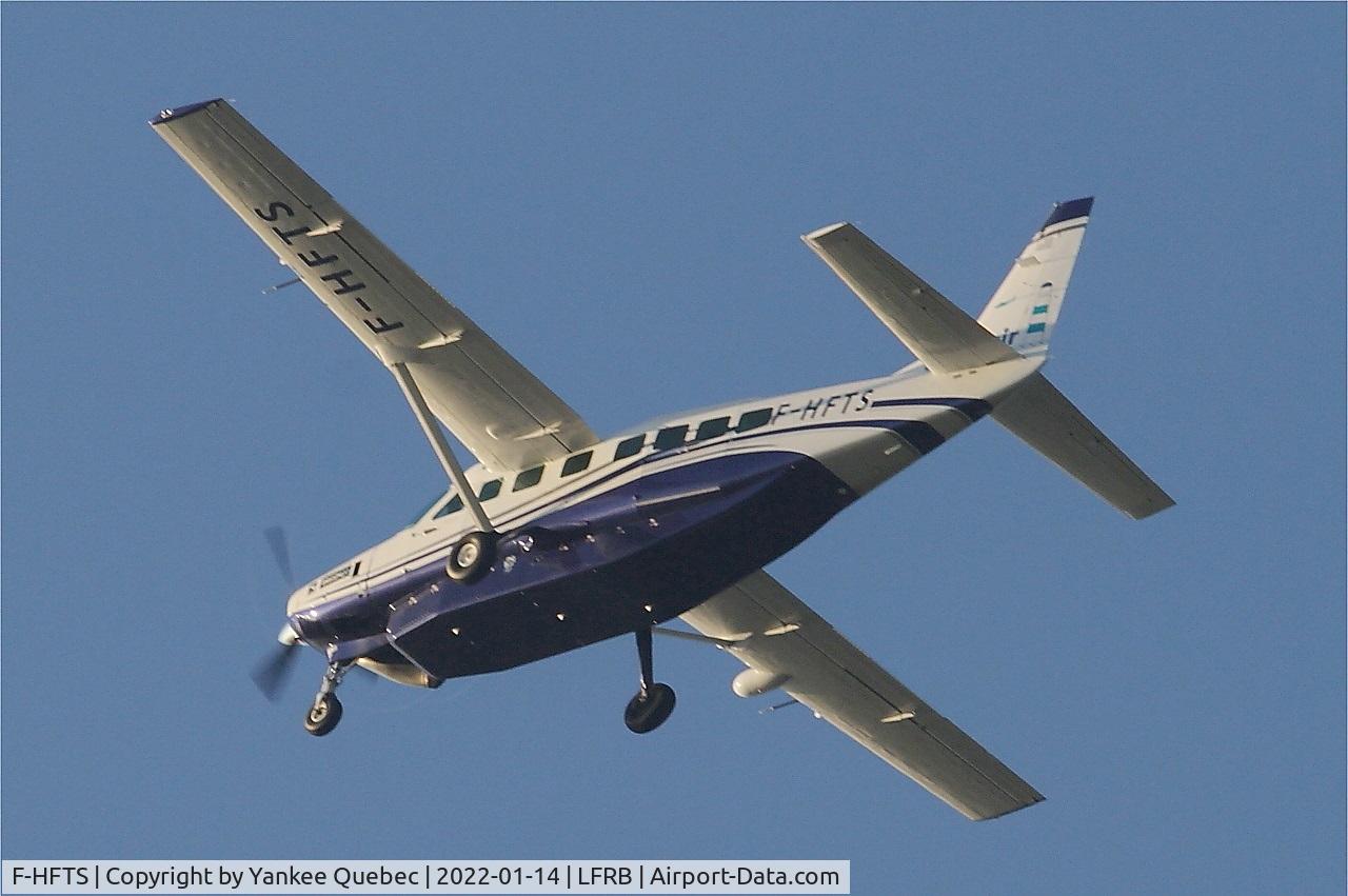 F-HFTS, 2016 Cessna 208B Grand Caravan C/N 208B5265, Cessna 208B Grand Caravan, Take off rwy 25L, Brest-Bretagne airport (LFRB-BES)