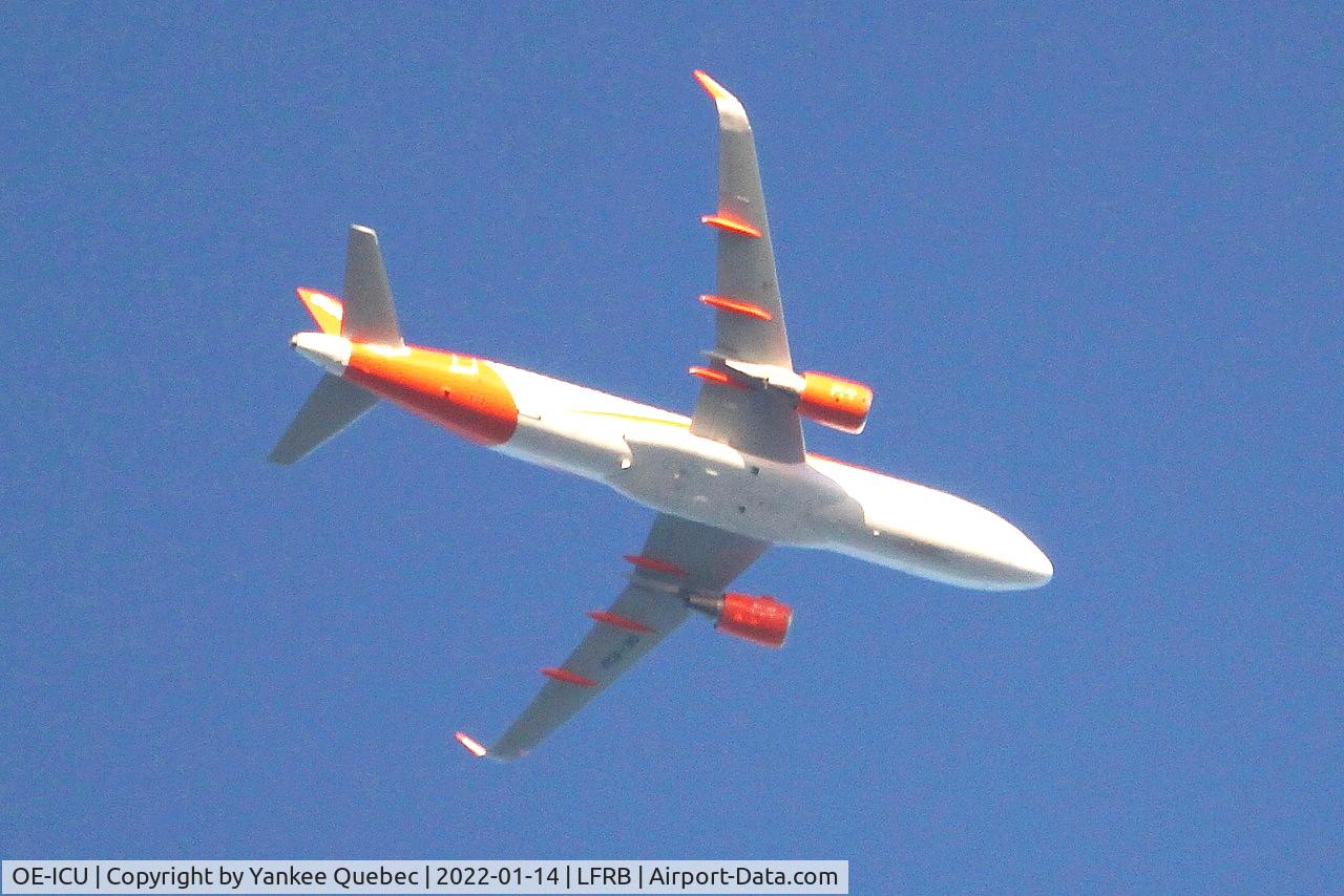 OE-ICU, 2014 Airbus A320-214 C/N 6011, Airbus A320-214, Flight over Brest-Bretagne airport (LFRB-BES)