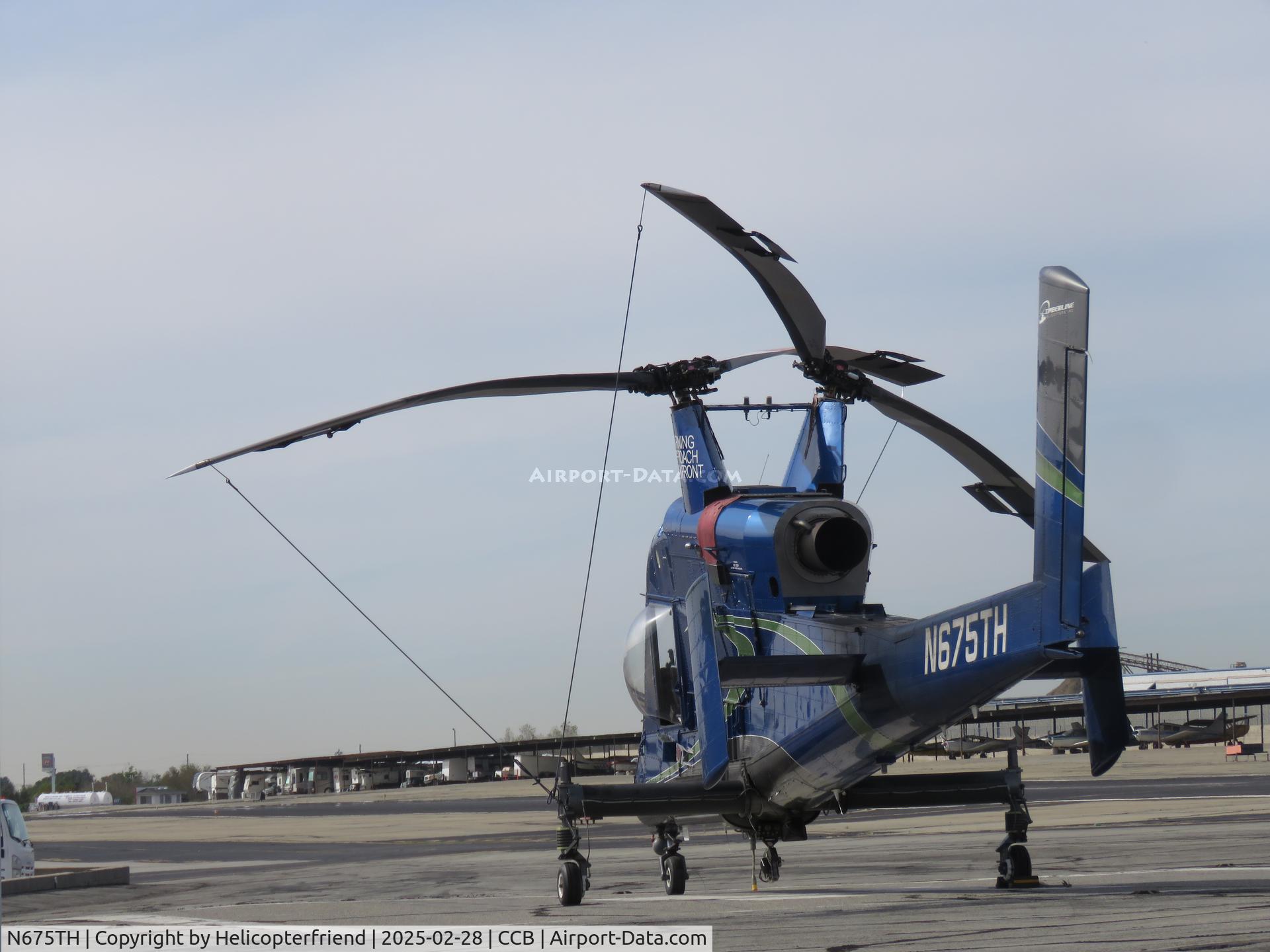 N675TH, 1998 Kaman K-1200 C/N A94-0025, Parked on helipad