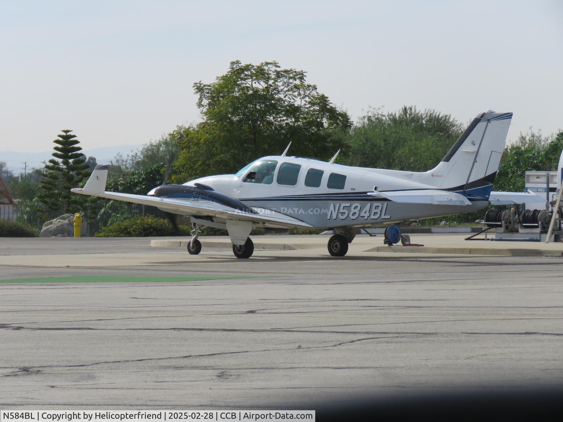N584BL, 1974 Beech 58 Baron C/N TH-446, Refueled