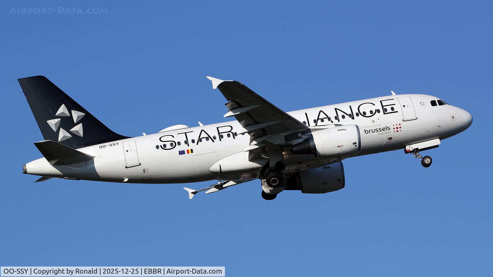 OO-SSY, 2005 Airbus A319-112 C/N 2494, at ebbr