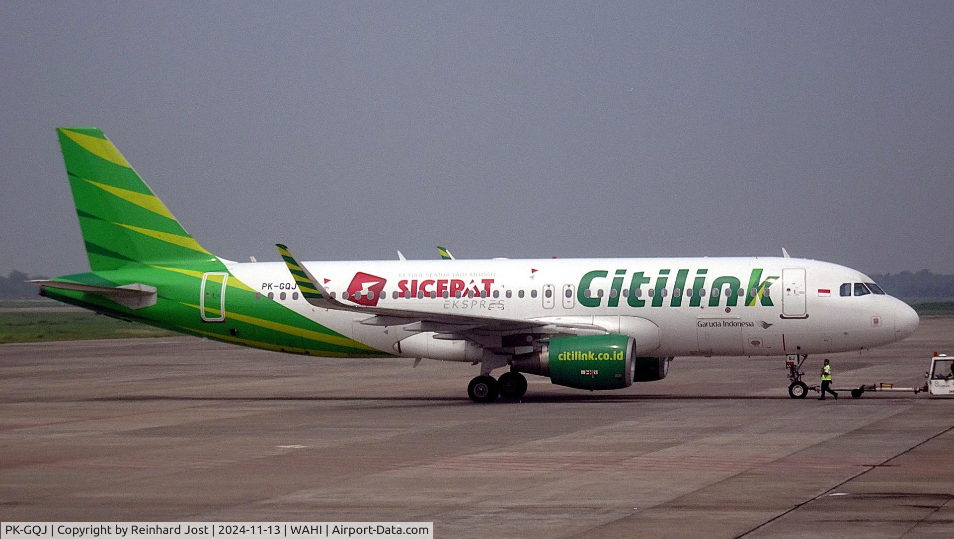 PK-GQJ, 2015 Airbus A320-214 C/N 6503, Citilink A320 with SiCepat Ekspres sticker during pushback at Yogyakarta, Indonesia