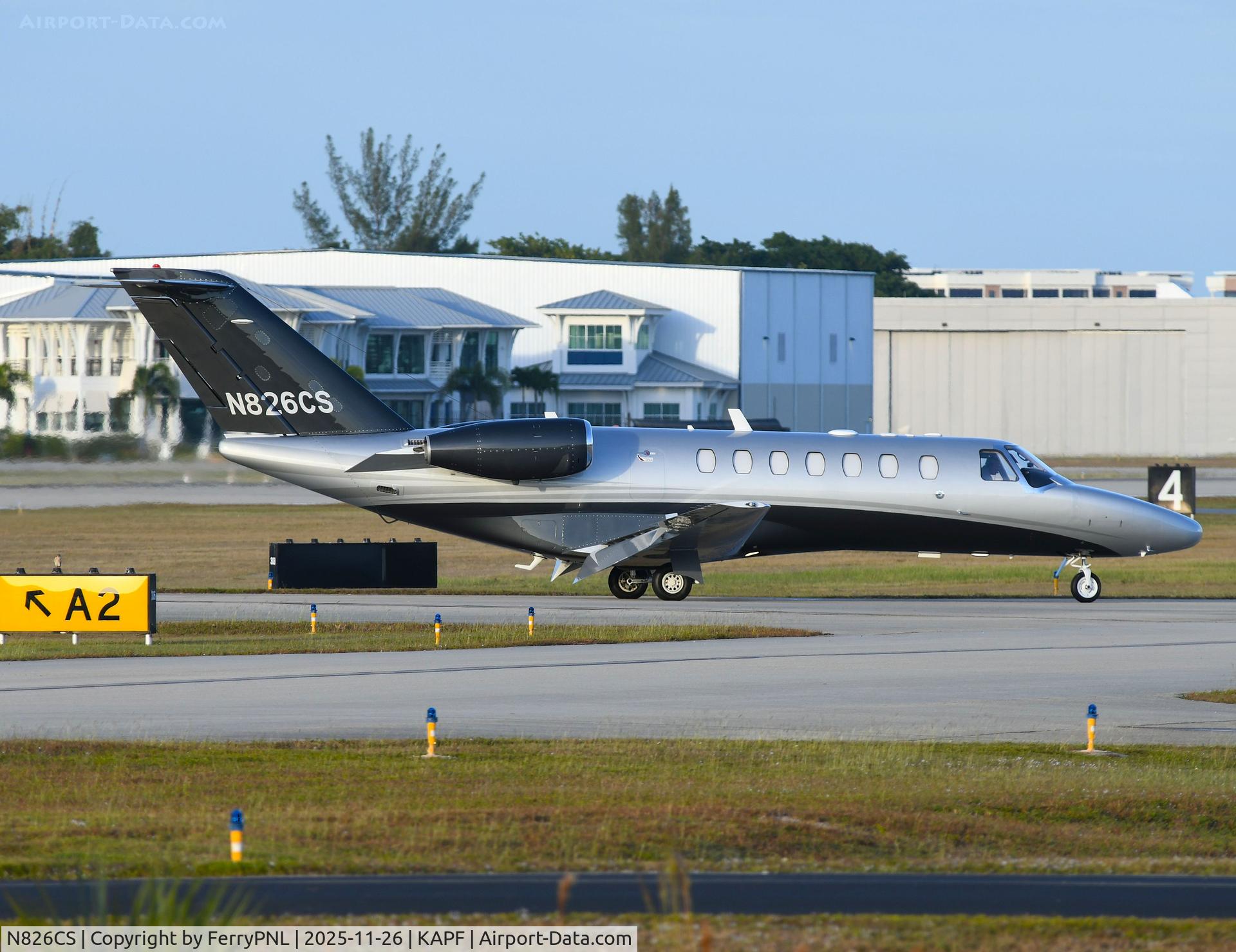 N826CS, 2008 Cessna 525B C/N 525B0229, Sterling Services of Ft Myers LLC Ce525B in new livery