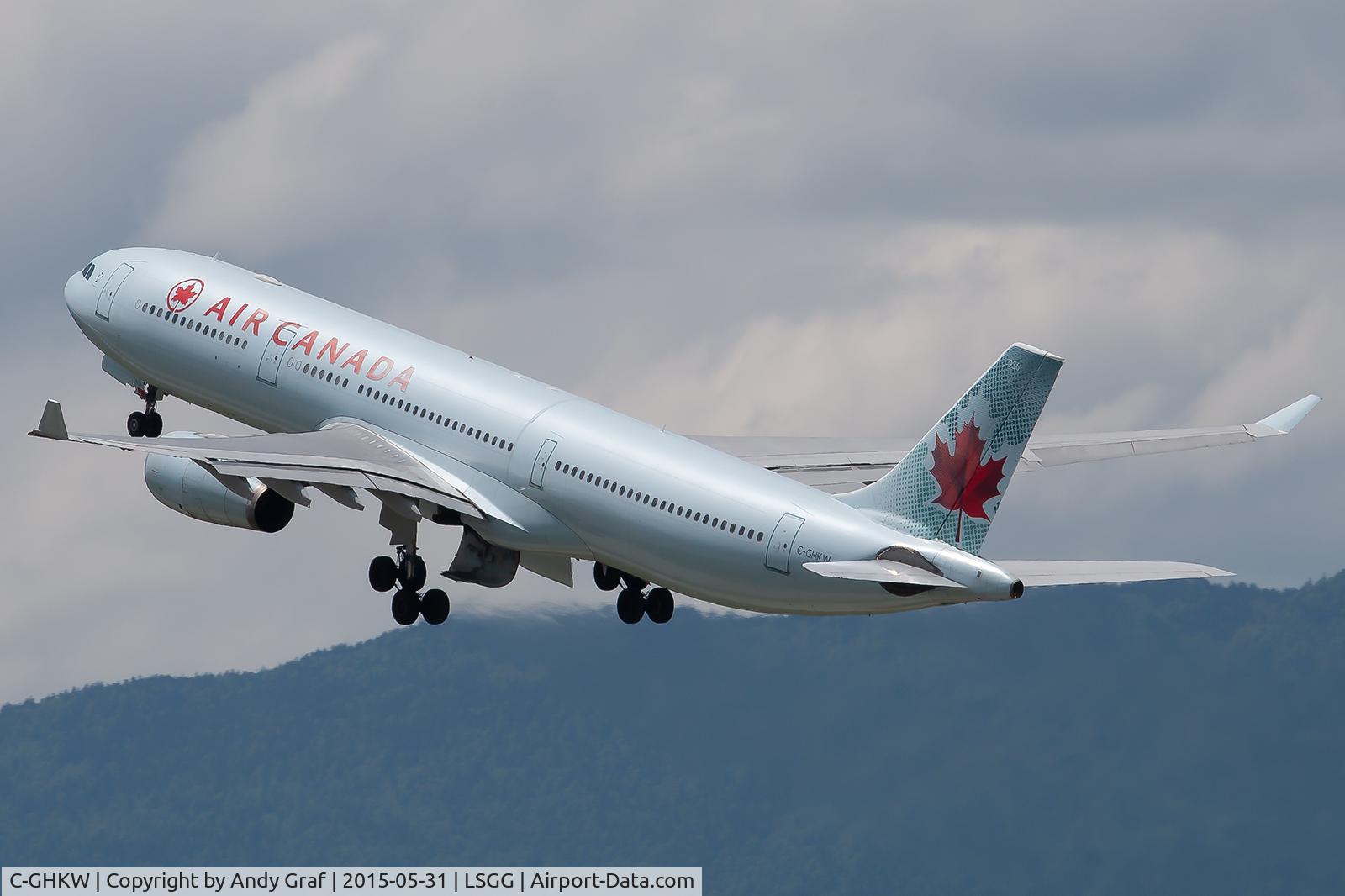 C-GHKW, 2001 Airbus A330-343 C/N 0408, Air Canada A330-300