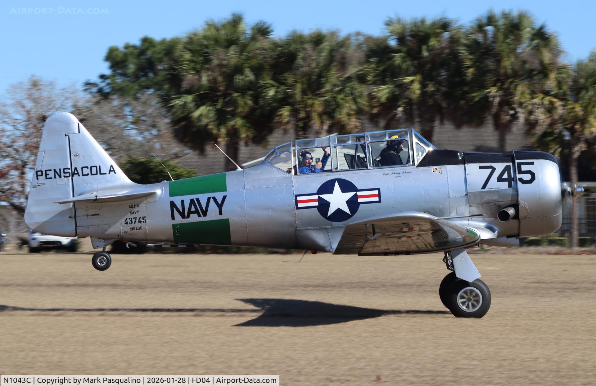 N1043C, 1938 North American SNJ-5 Texan C/N 8815726, North American SNJ-5