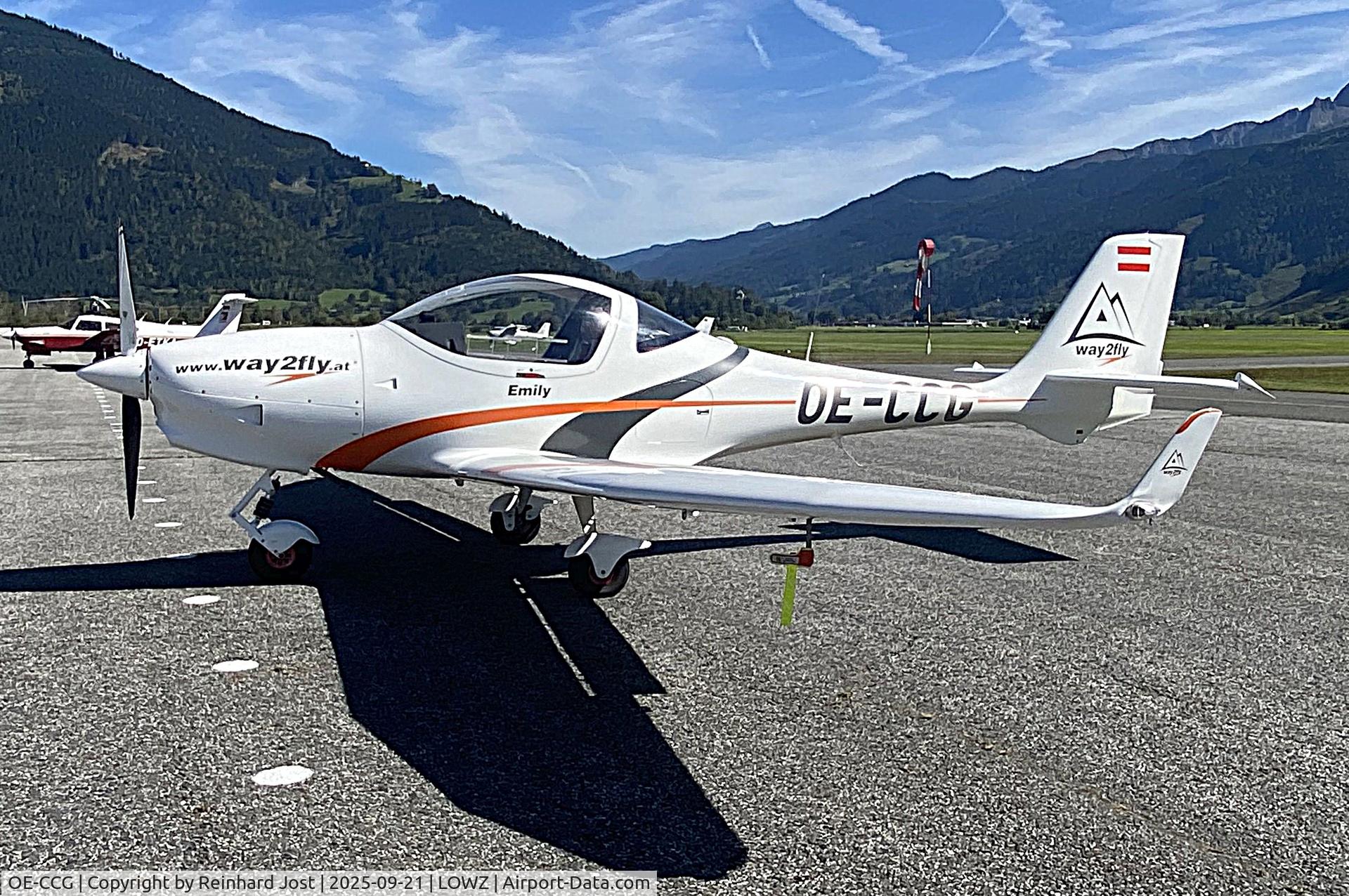 OE-CCG, Aquila A211GX C/N AT01-100C-343, Aquila named Emily of Way2fly at Zell am See (LOWZ), Austria