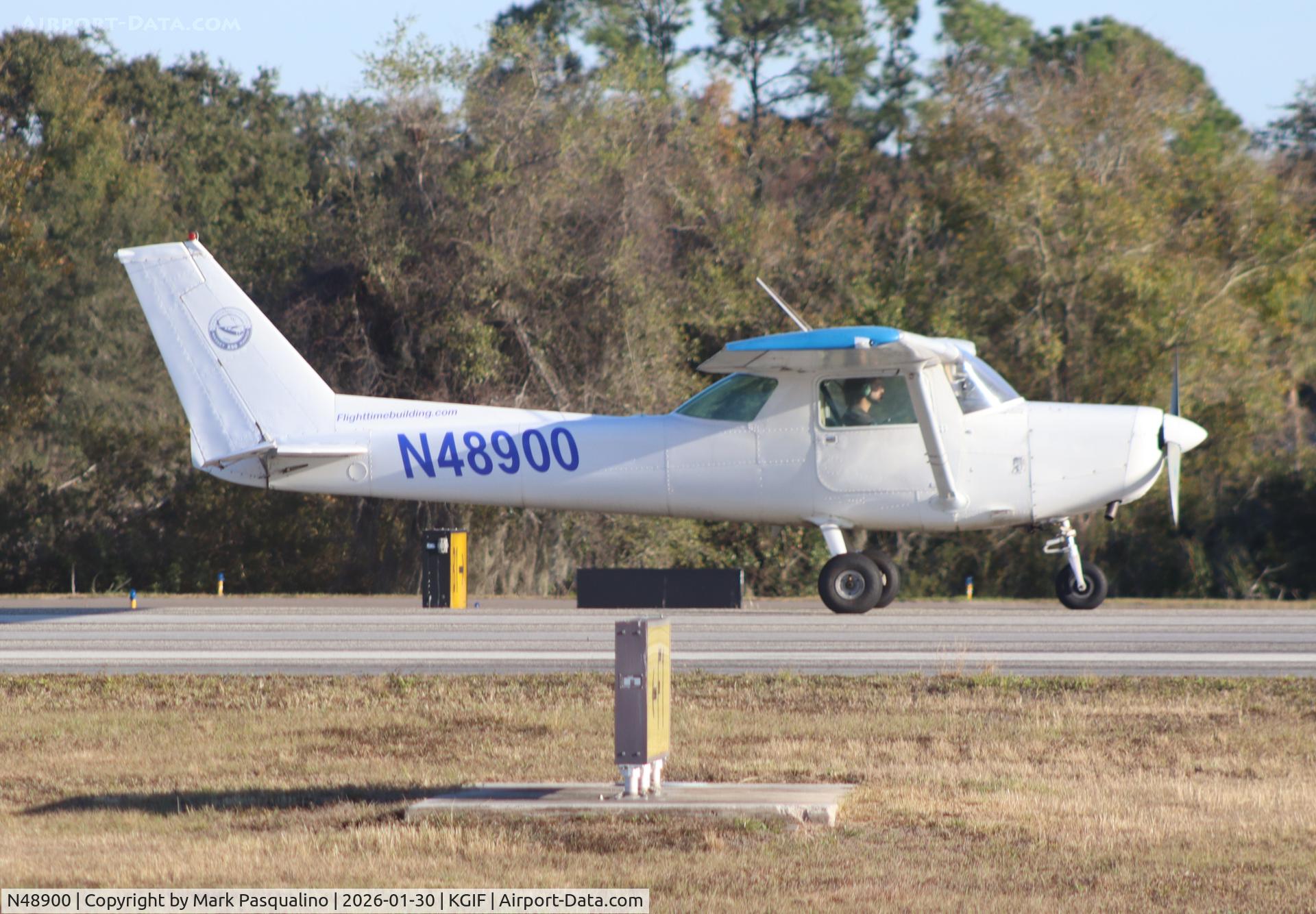 N48900, 1979 Cessna 152 C/N 15283387, Cessna 152