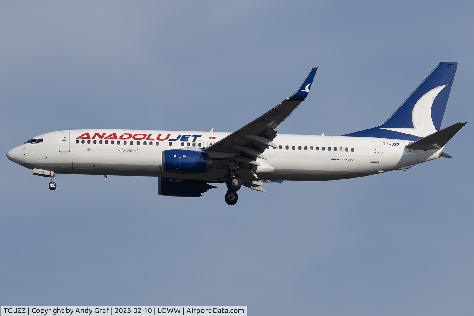 TC-JZZ, 2018 Boeing 737-8KV C/N 60176, Andolujet 737-300