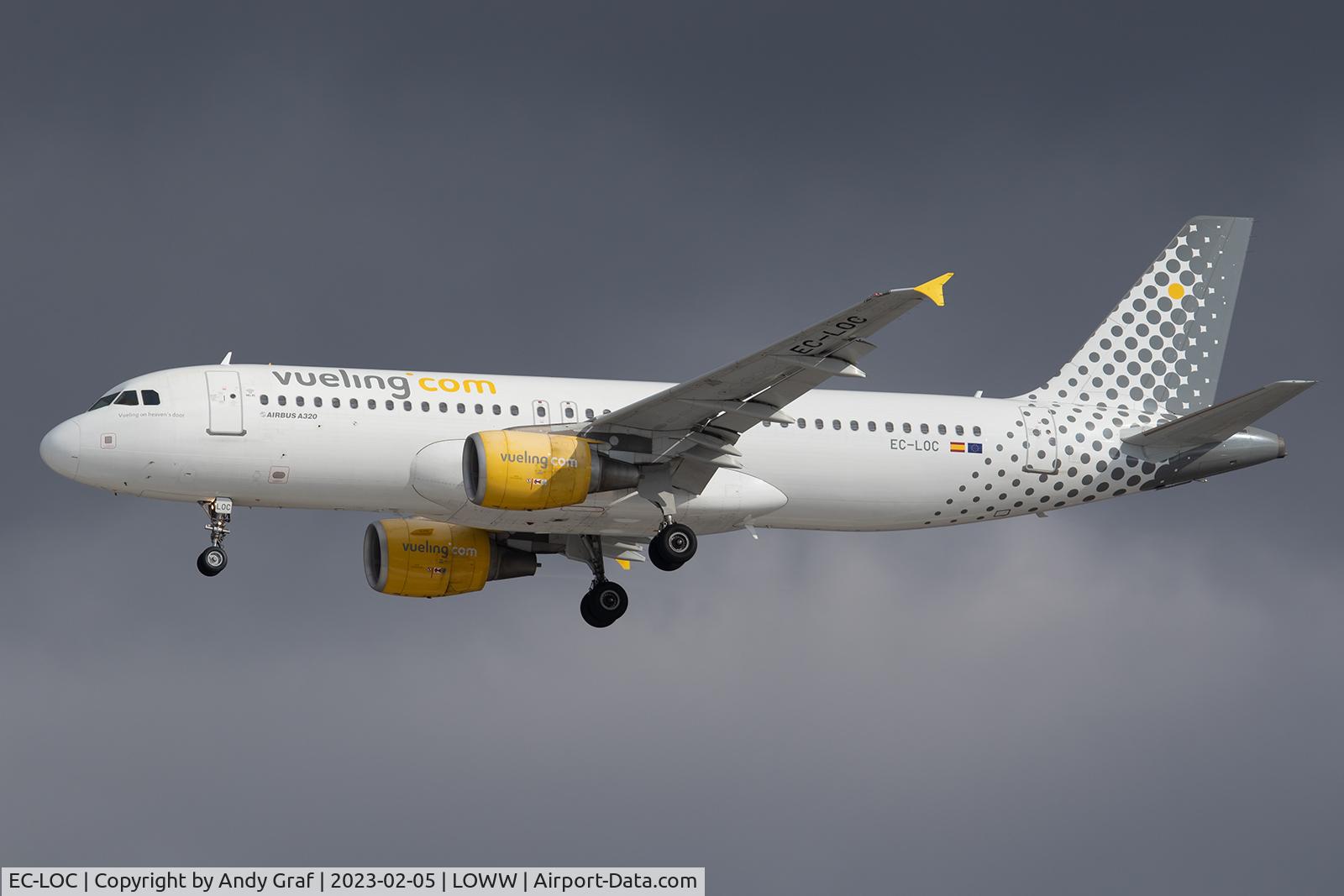 EC-LOC, 2011 Airbus A320-214 C/N 4855, Vueling A320