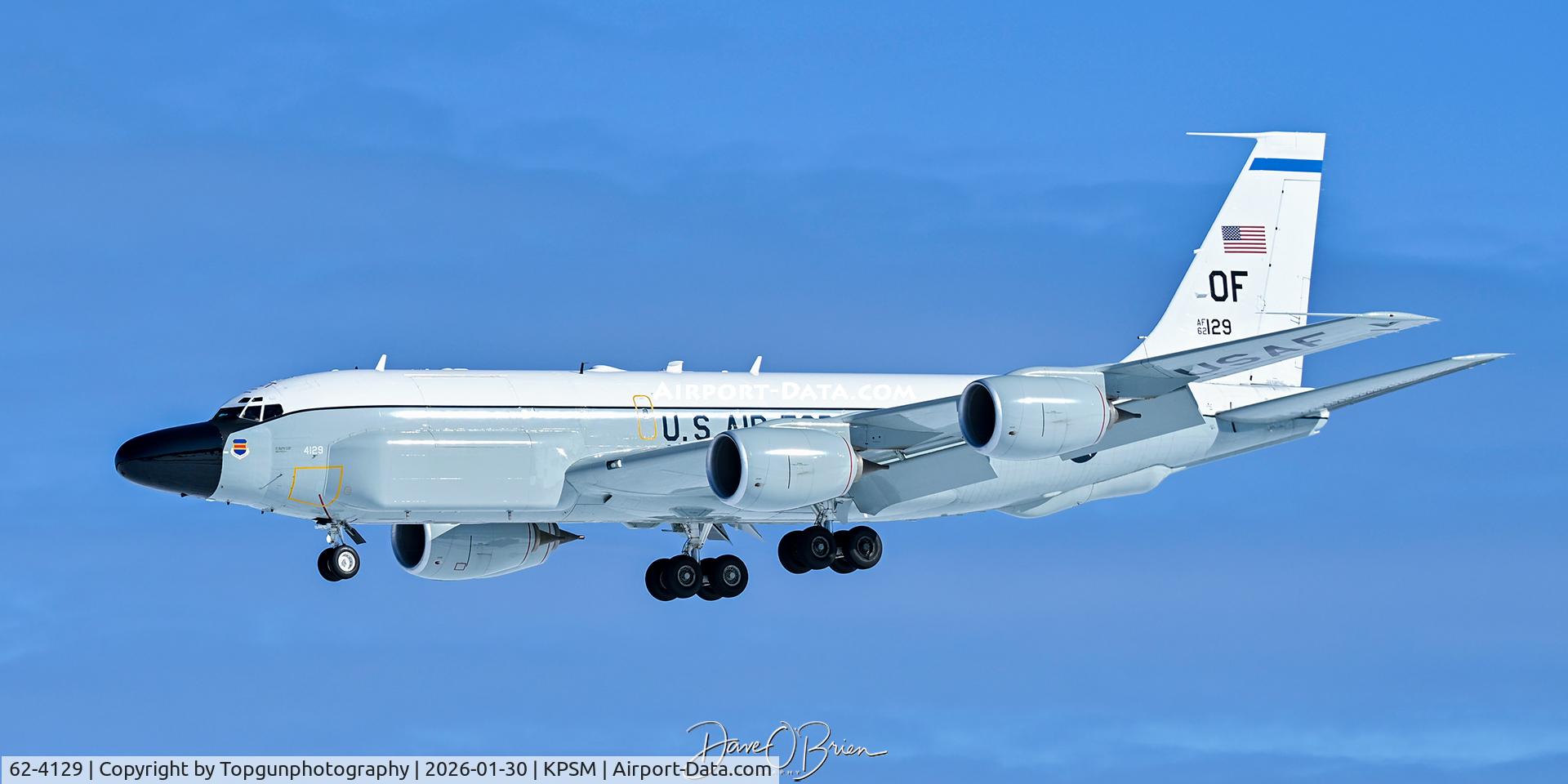 62-4129, 1962 Boeing TC-135W Stratolifter C/N 18469, SNOOP55 inbound from the UK