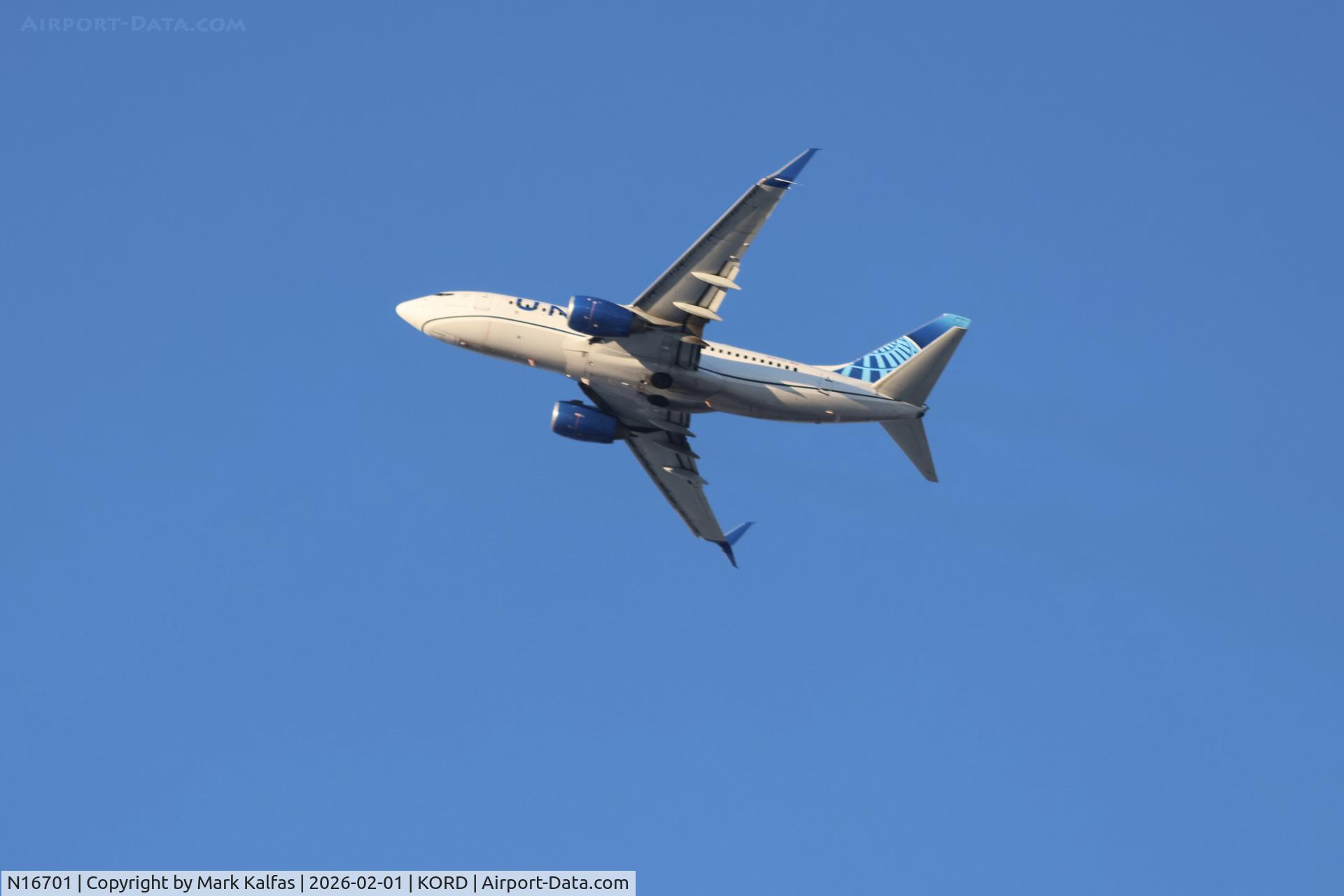 N16701, 1998 Boeing 737-724 C/N 28762, B737 United Airlines Boeing 737-724 N16701 UA2207 ORD-OMA