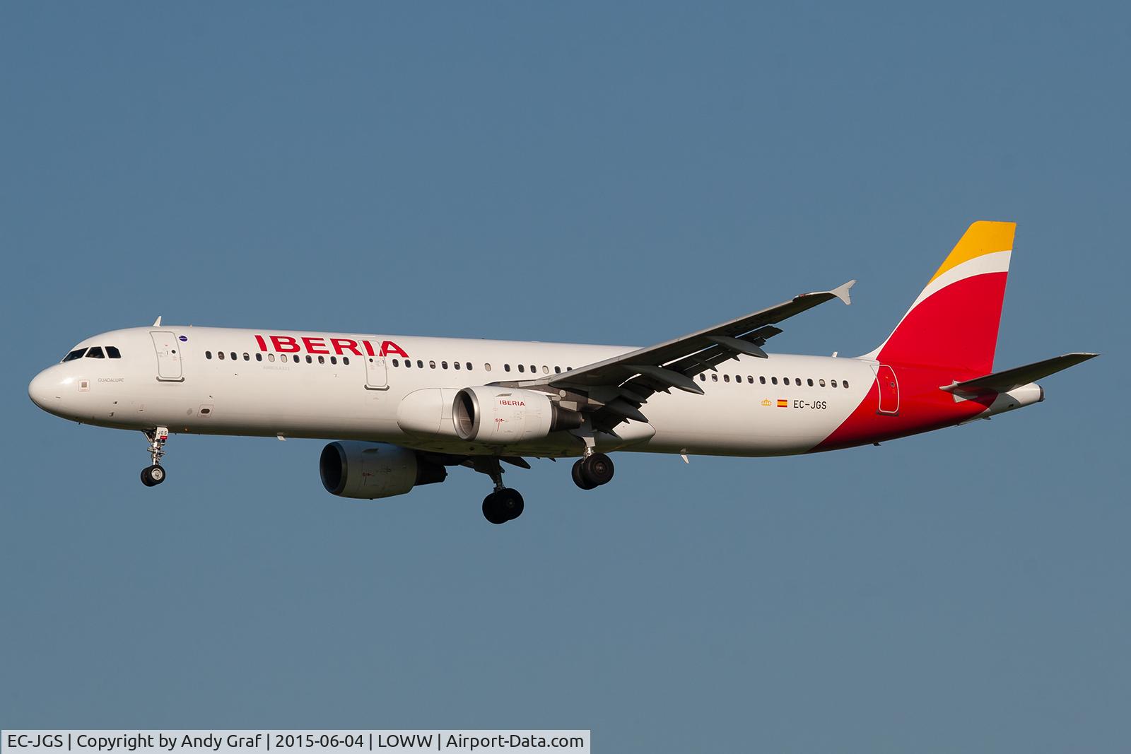 EC-JGS, 2005 Airbus A321-211 C/N 2472, Iberia A321