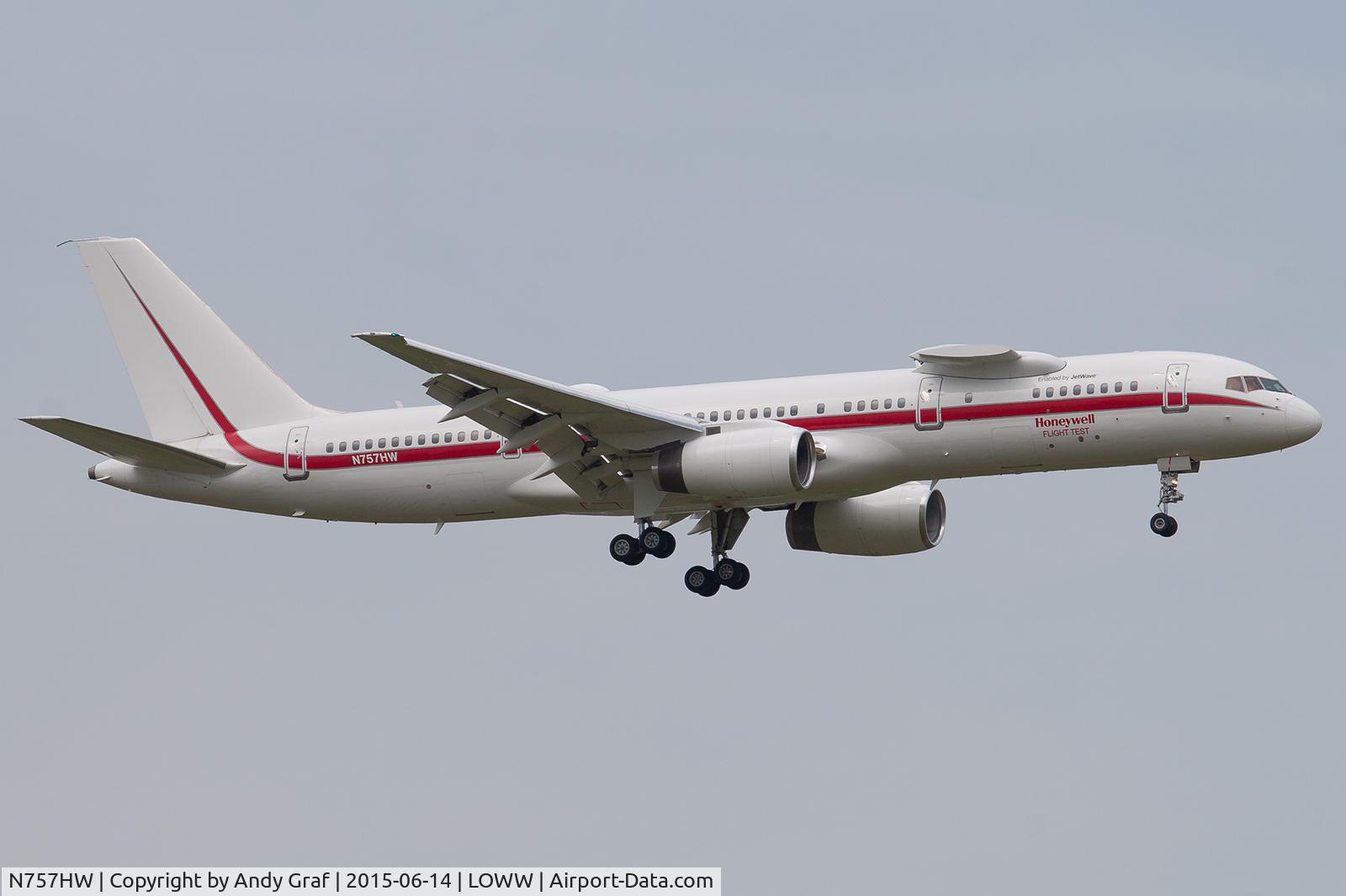 N757HW, 1982 Boeing 757-225 C/N 22194, Honeywell 757-200